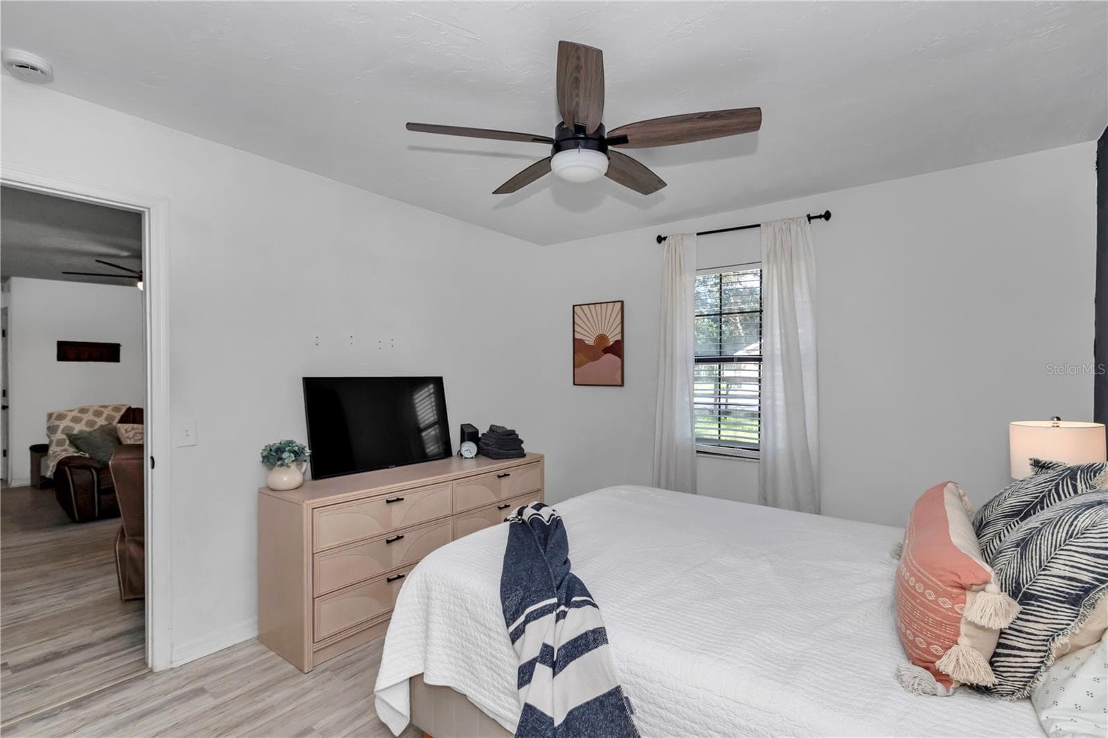 Single Family Residence at 5670 NW 65TH PL, OCALA, photo 18 of 41