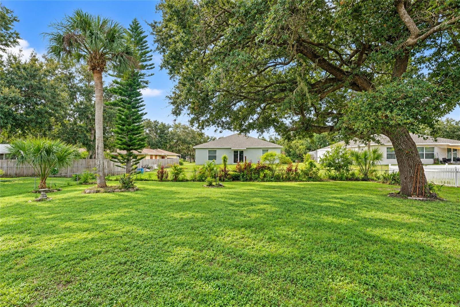 View from the rear porch. - 21293 PEMBERTON AVENUE, PORT CHARLOTTE