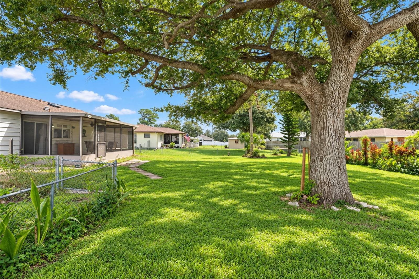 Rear elevation - 21293 PEMBERTON AVENUE, PORT CHARLOTTE