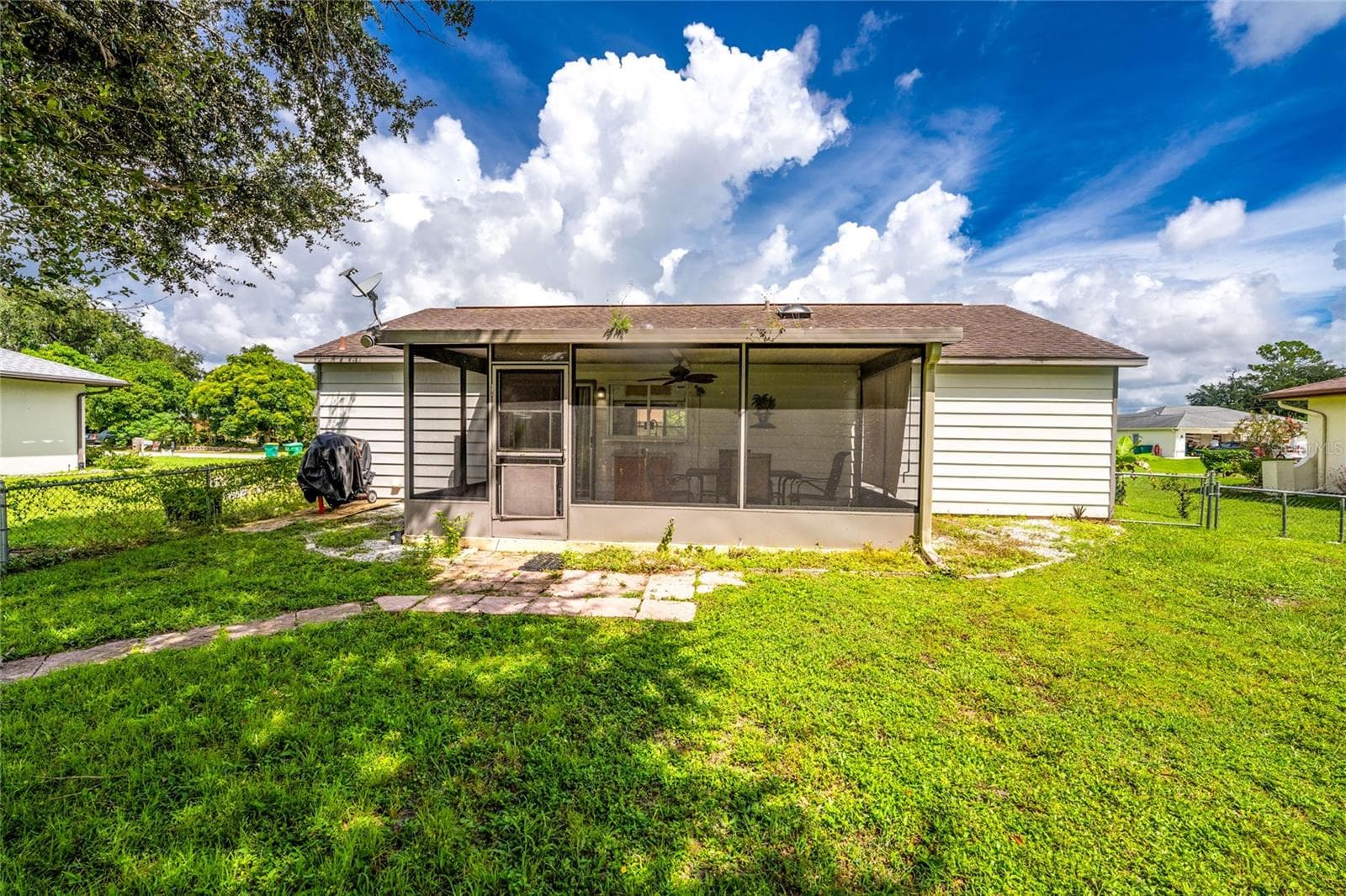 Rear elevation - 21293 PEMBERTON AVENUE, PORT CHARLOTTE