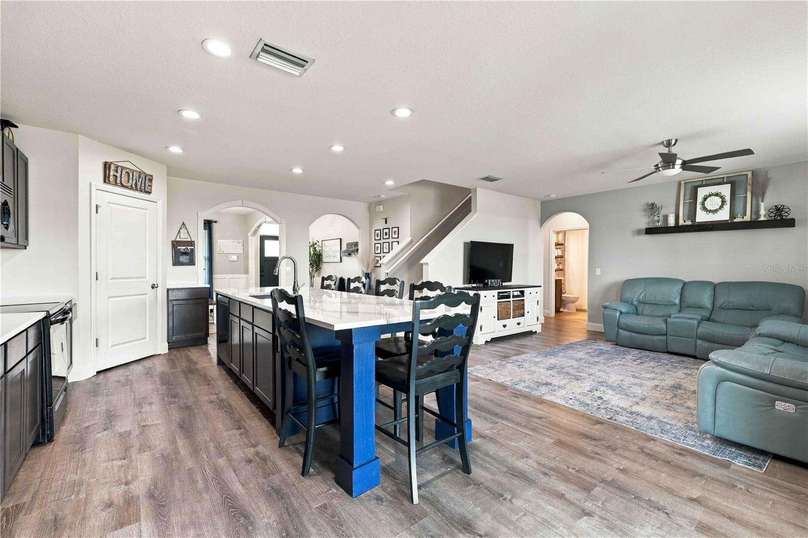Single Family Residence at 14961 FLOWING GOLD DR, BRADENTON, photo 13 of 67