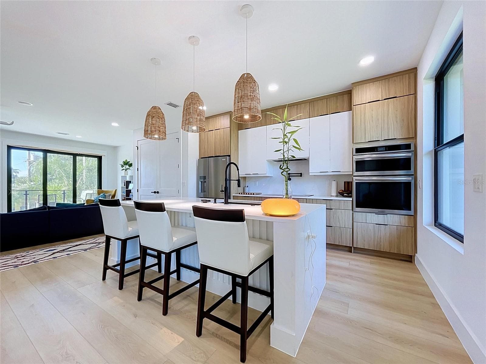 Townhouse at 101 W WARREN AVE #3, TAMPA, photo 9 of 67