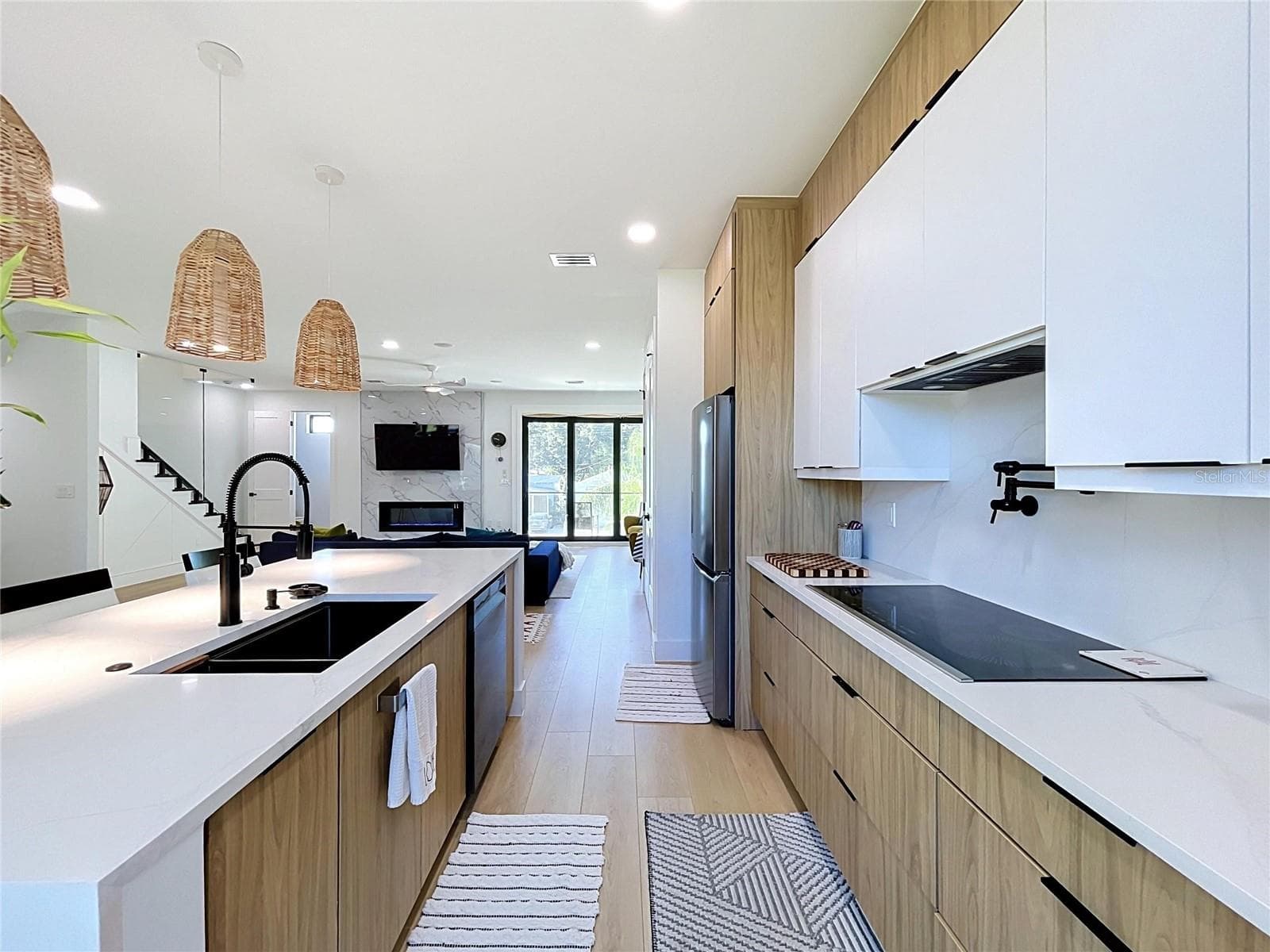 Townhouse at 101 W WARREN AVE #3, TAMPA, photo 12 of 67