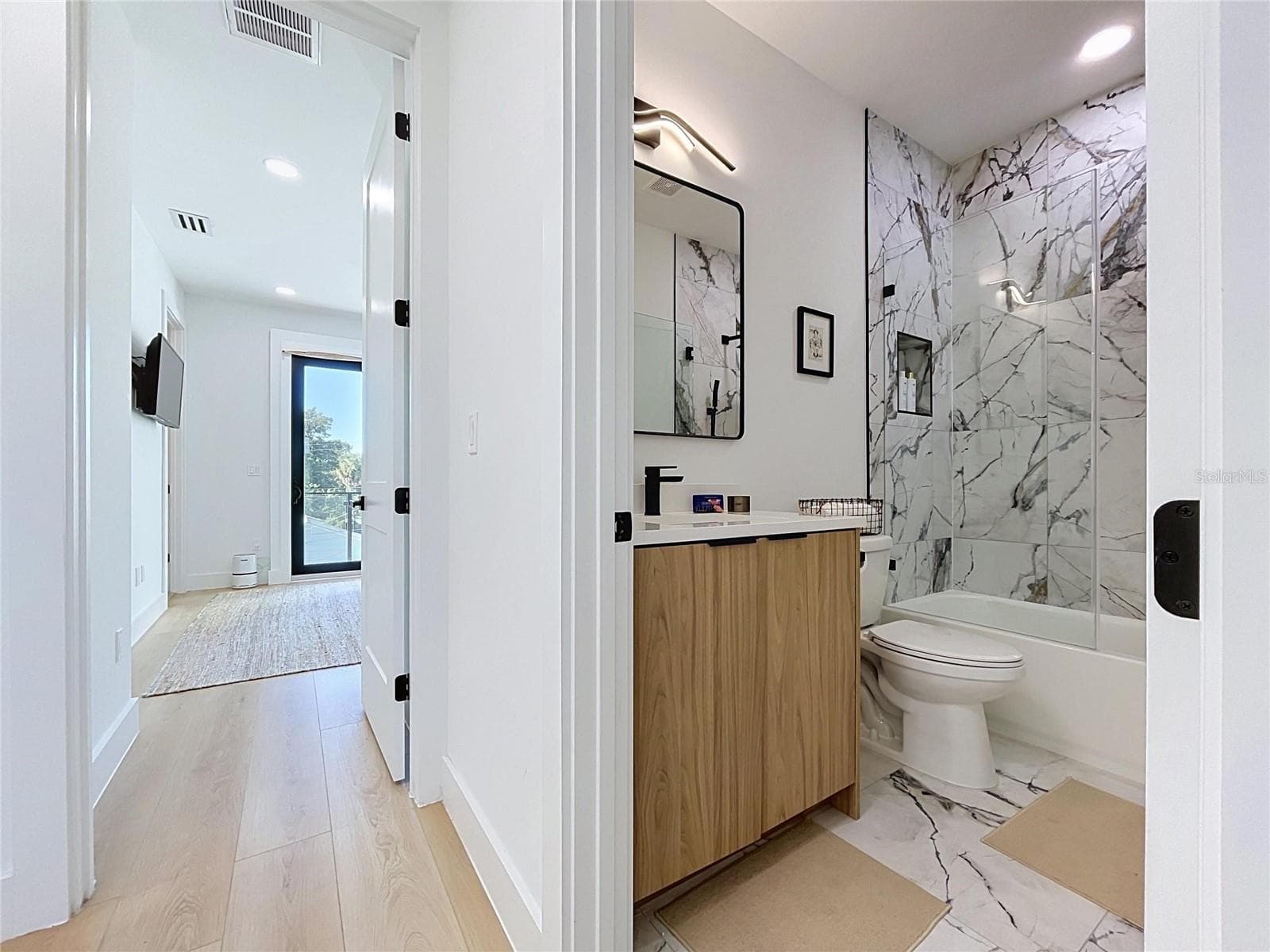 Townhouse at 101 W WARREN AVE #3, TAMPA, photo 50 of 67