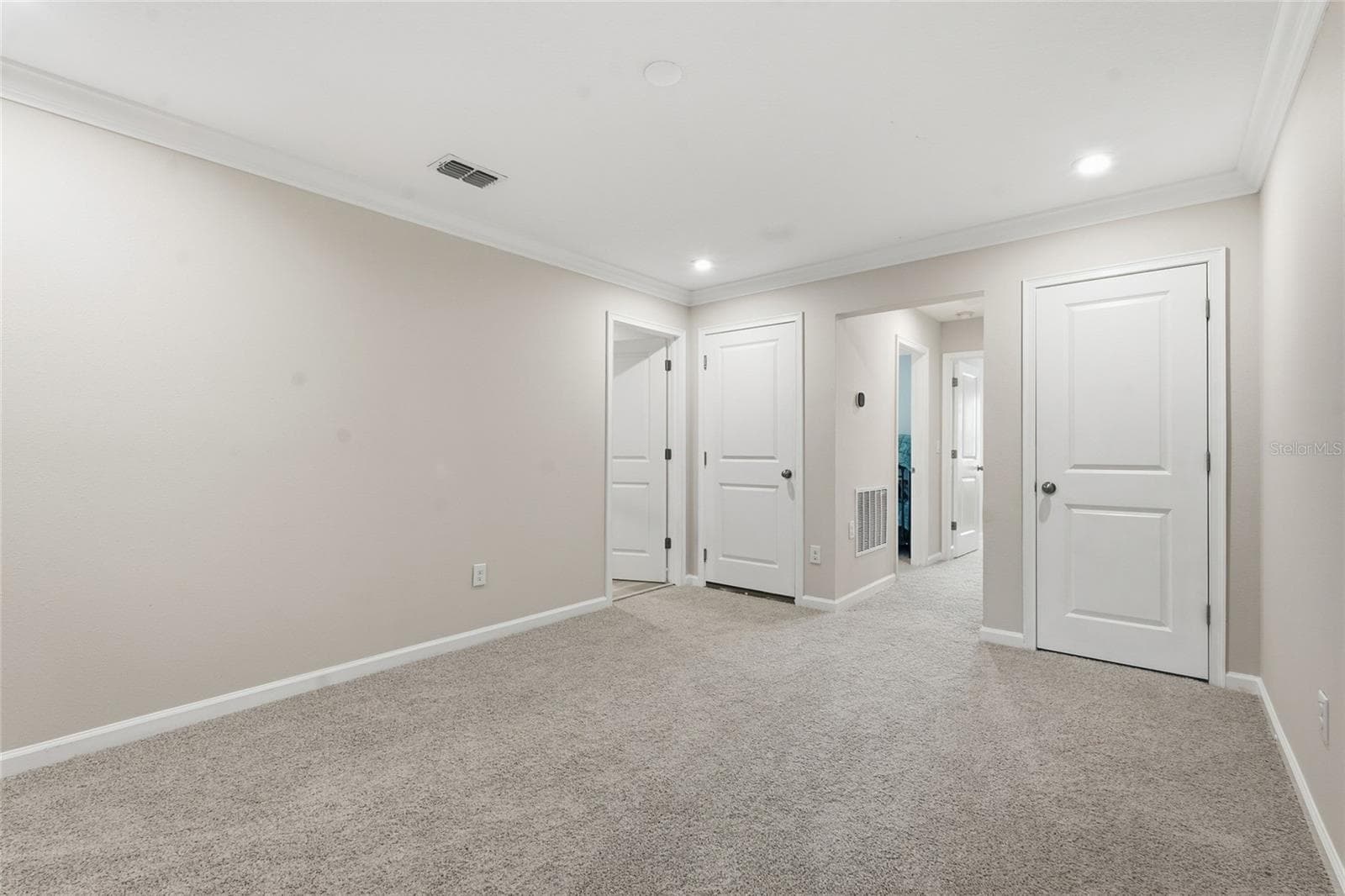 Townhouse at 8342 WILDFLOWER GLEN AVE, ODESSA, photo 10 of 36