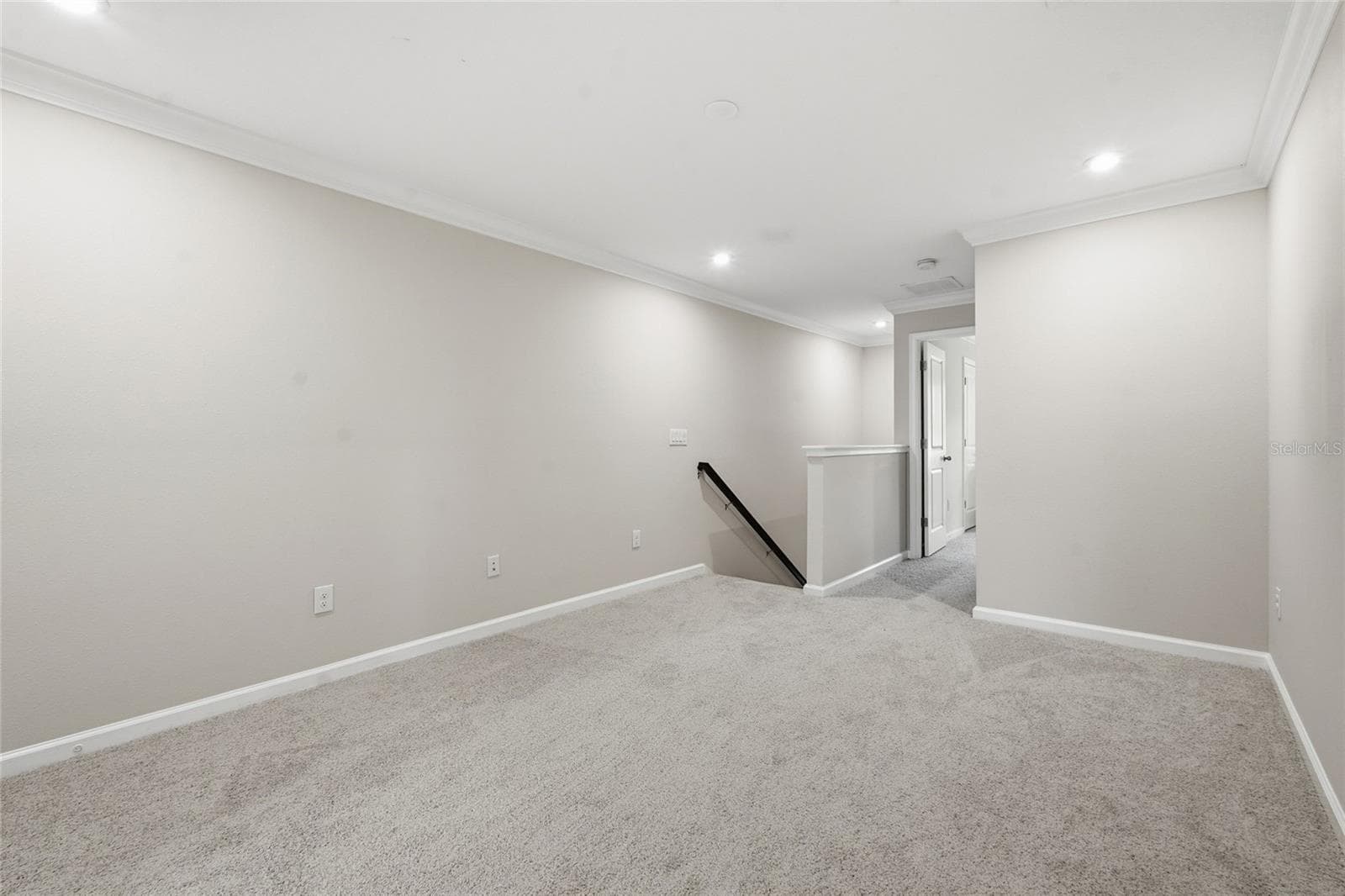 Townhouse at 8342 WILDFLOWER GLEN AVE, ODESSA, photo 11 of 36