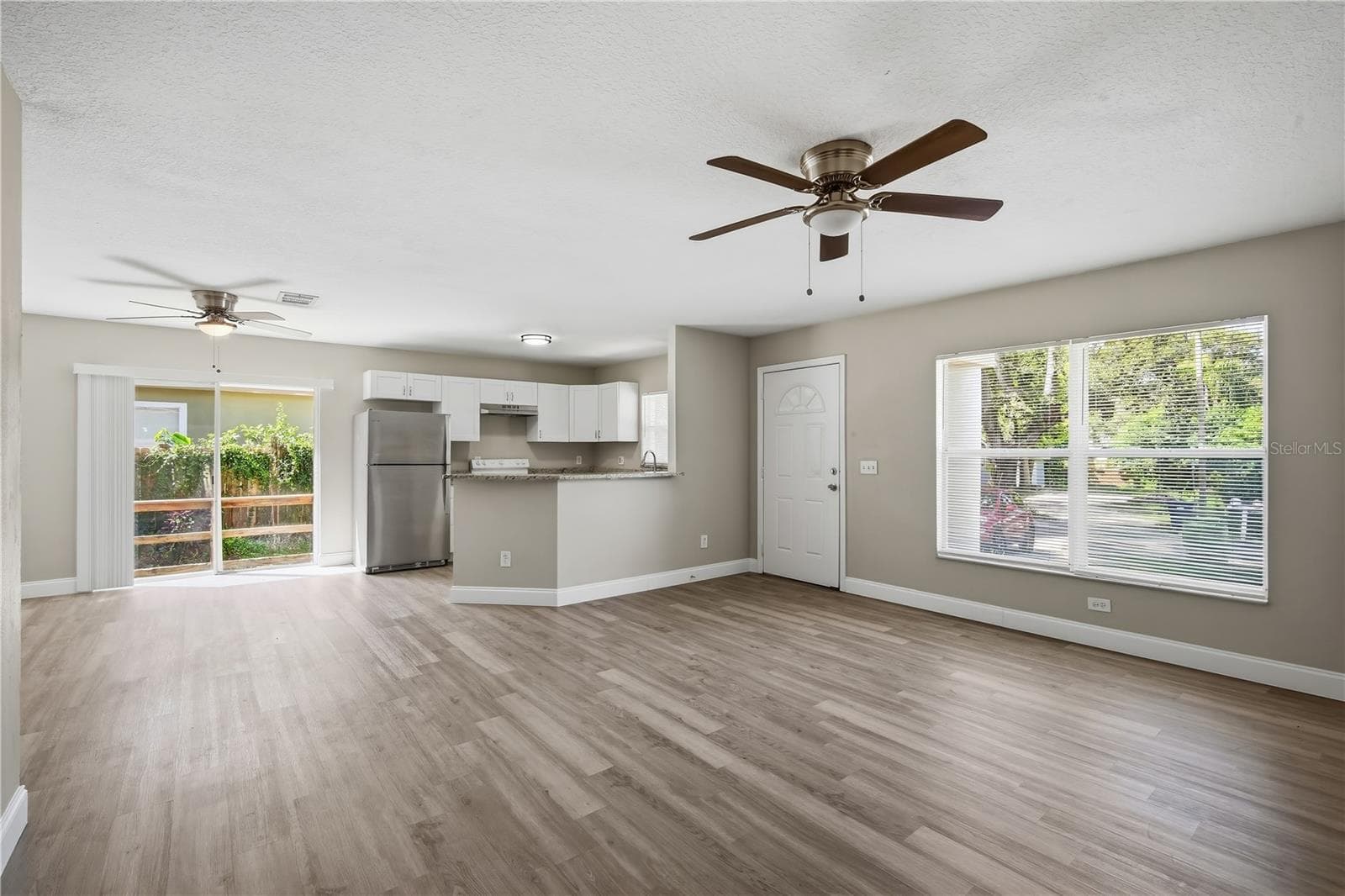 Single Family Residence at 8313 N 10TH ST, TAMPA, photo 12 of 41