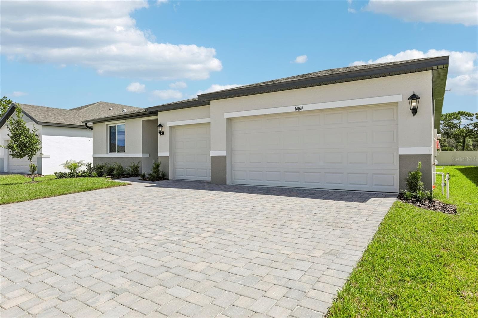 Single Family Residence at 14164 HARVEST PINES LN, HUDSON, photo 2 of 40