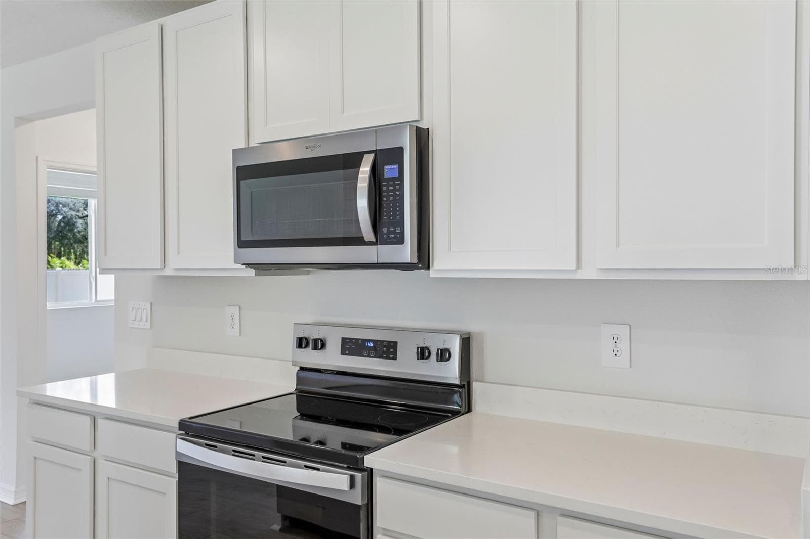 Single Family Residence at 14164 HARVEST PINES LN, HUDSON, photo 13 of 40