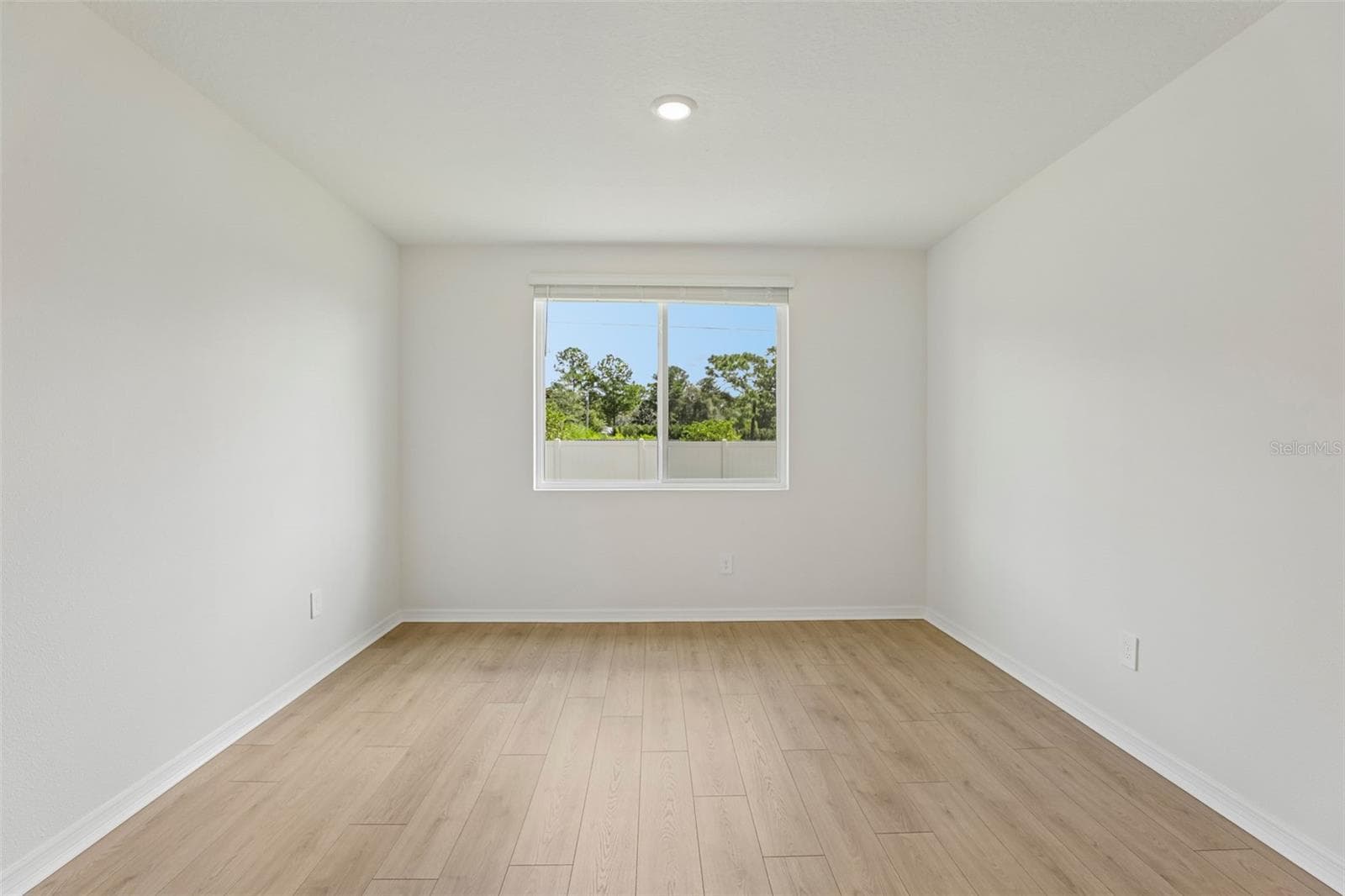 Single Family Residence at 14164 HARVEST PINES LN, HUDSON, photo 29 of 40