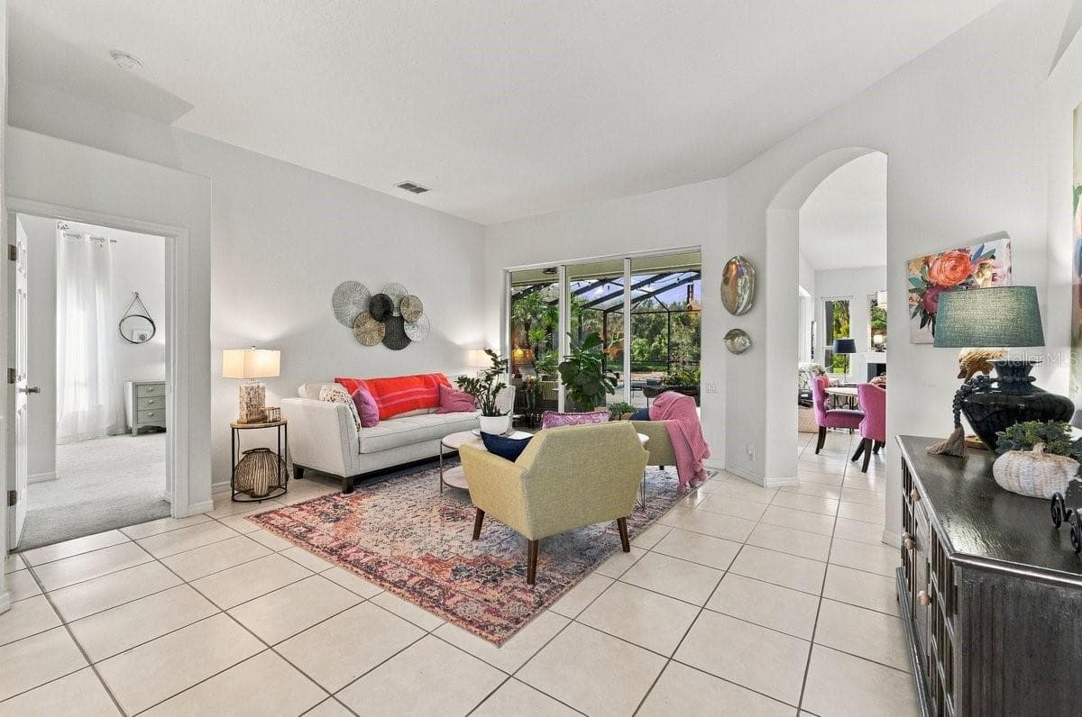 Single Family Residence at 4458 FAIRWAY OAKS DR, MULBERRY, photo 8 of 83