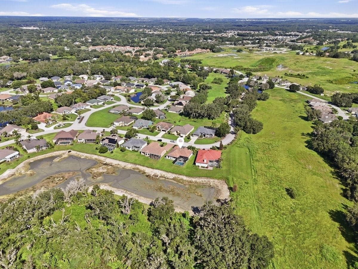 Single Family Residence at 4458 FAIRWAY OAKS DR, MULBERRY, photo 63 of 83