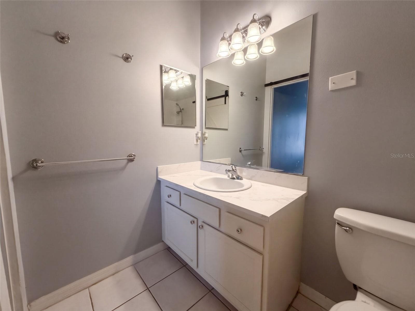 Single Family Residence at 826 HILLY BEND DR, APOPKA, photo 13 of 18