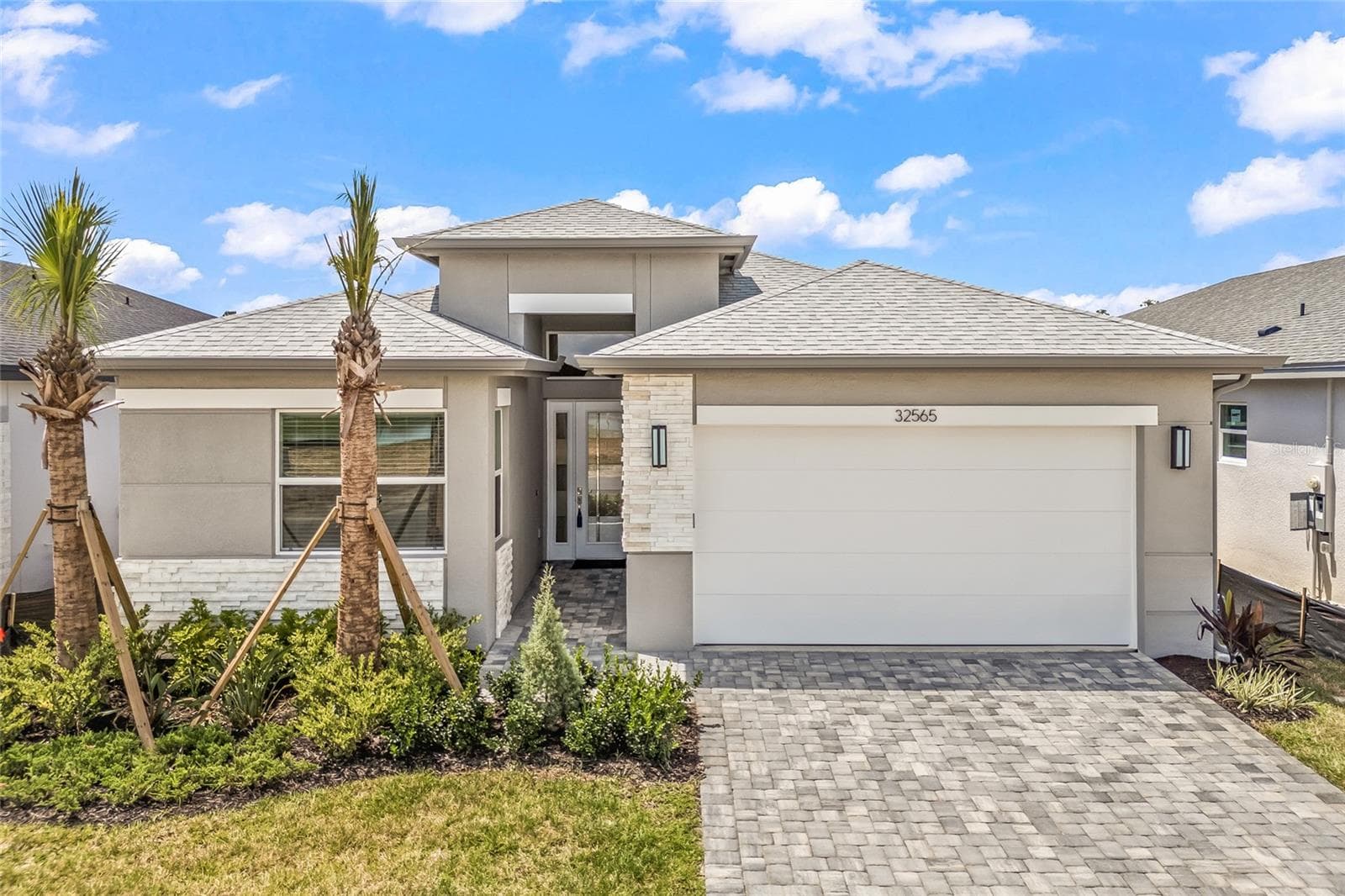 32565 VENETO PL