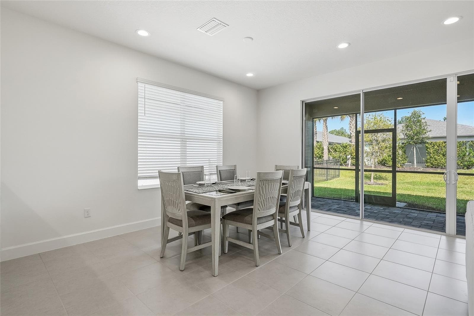 Single Family Residence at 32565 VENETO PL, WESLEY CHAPEL, photo 13 of 38