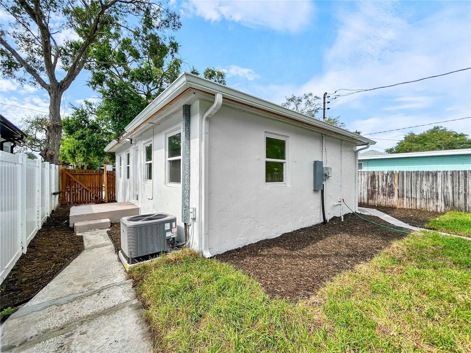 Single Family Residence at 5021 9TH AVE S, GULFPORT, photo 23 of 26