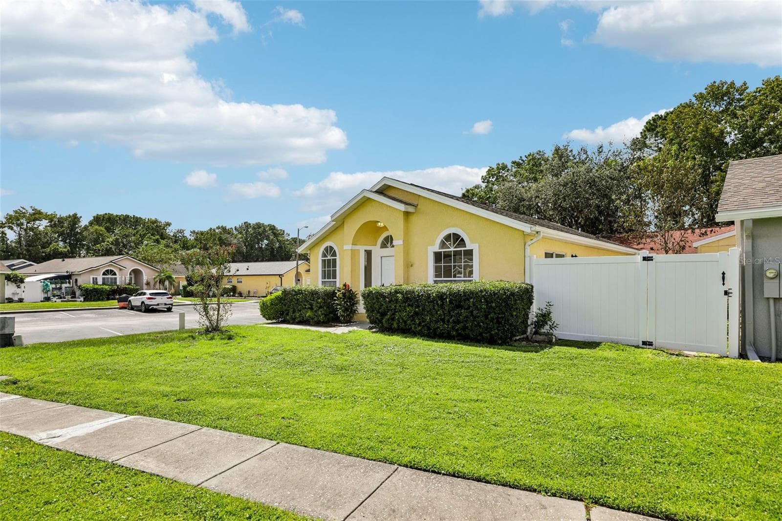 Single Family Residence at 414 HORIZON DR, WINTER SPRINGS, photo 6 of 55