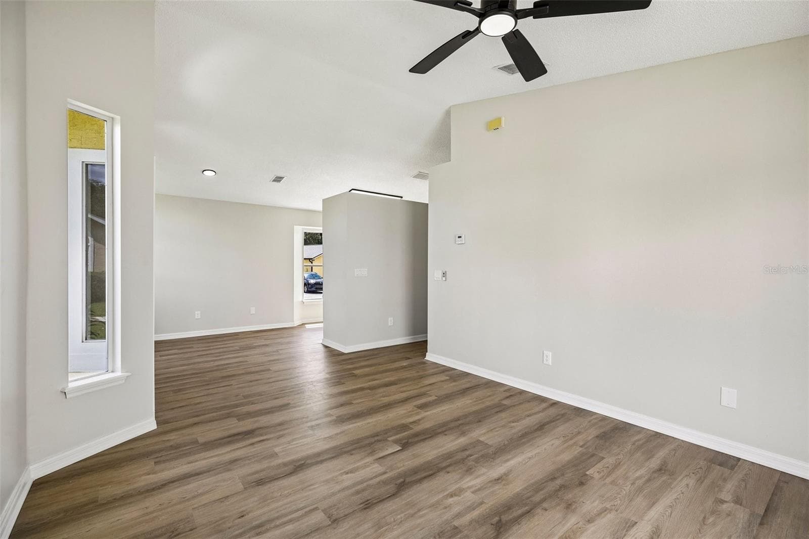 Single Family Residence at 414 HORIZON DR, WINTER SPRINGS, photo 16 of 55
