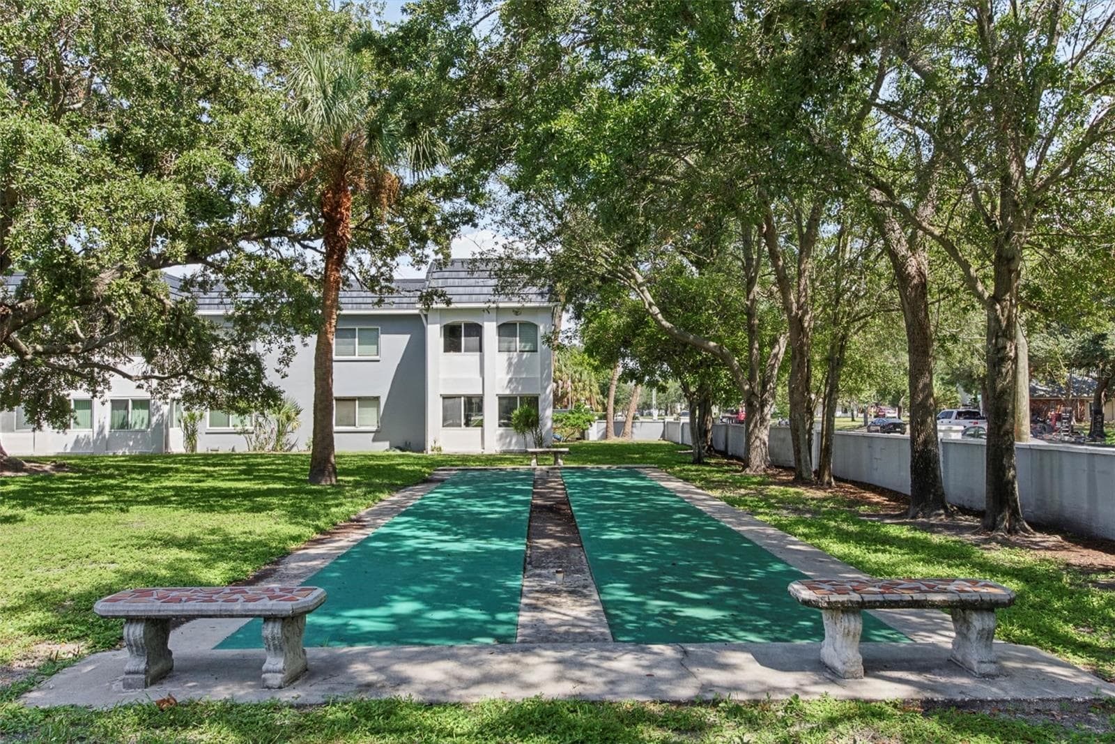 Condominium at 8651 10TH ST N #118, ST PETERSBURG, photo 23 of 33
