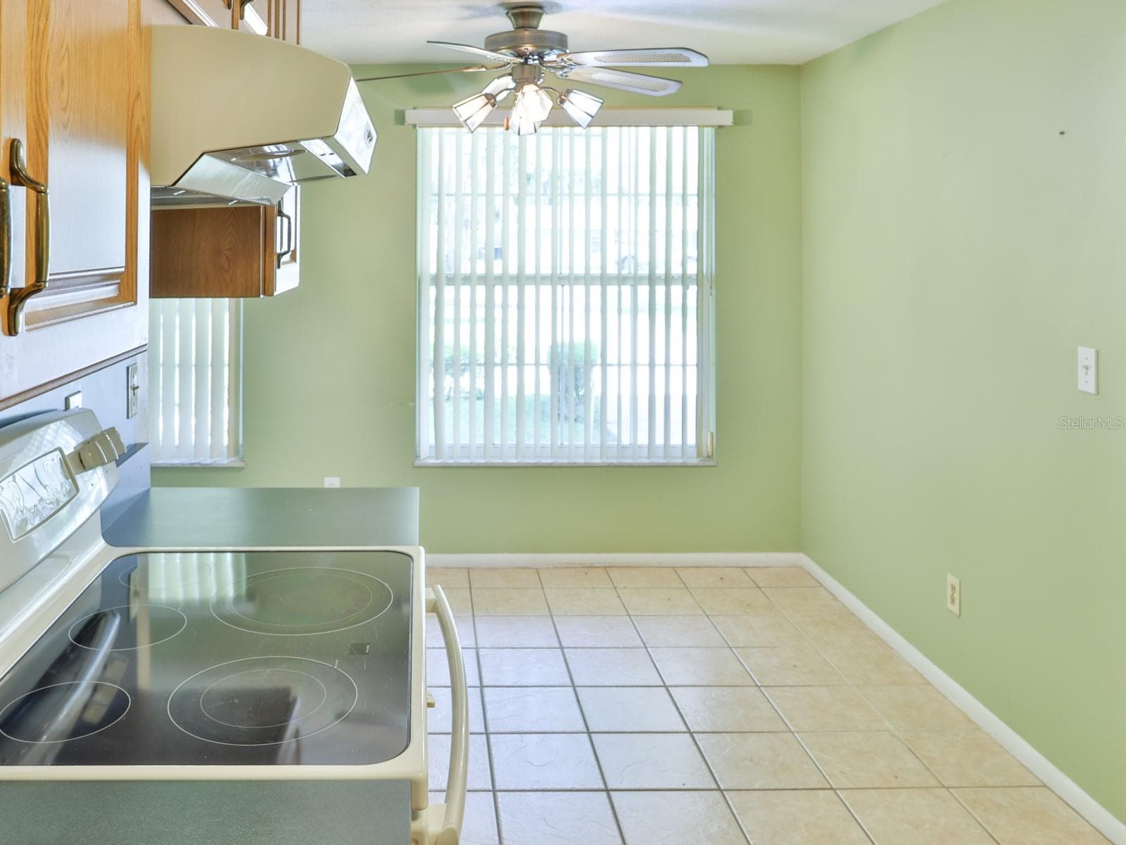 Kitchen with view of dining room. - 3625 E GANDY RD, BARTOW