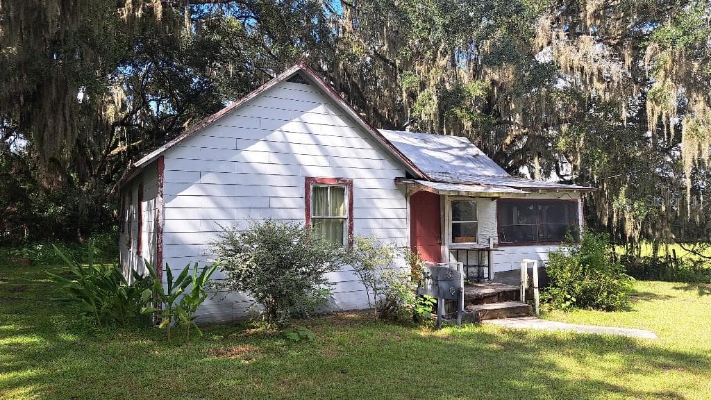 1075 NW 100TH ST