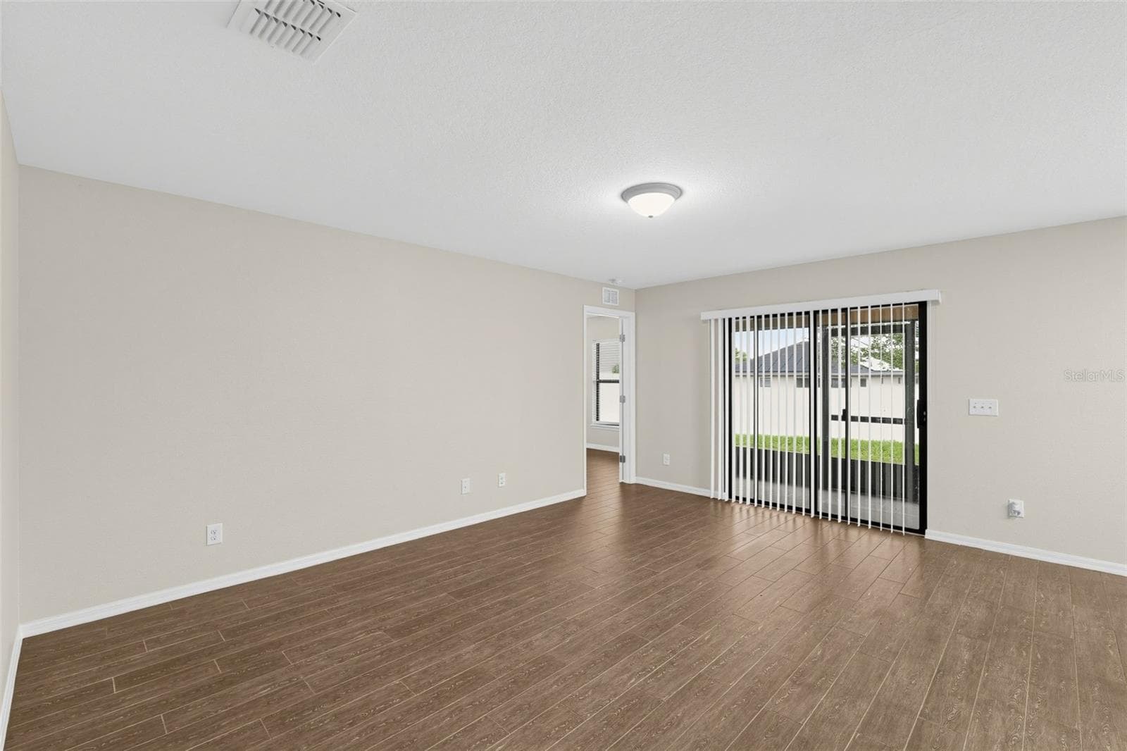 Single Family Residence at 860 WOODLARK DR, HAINES CITY, photo 4 of 22