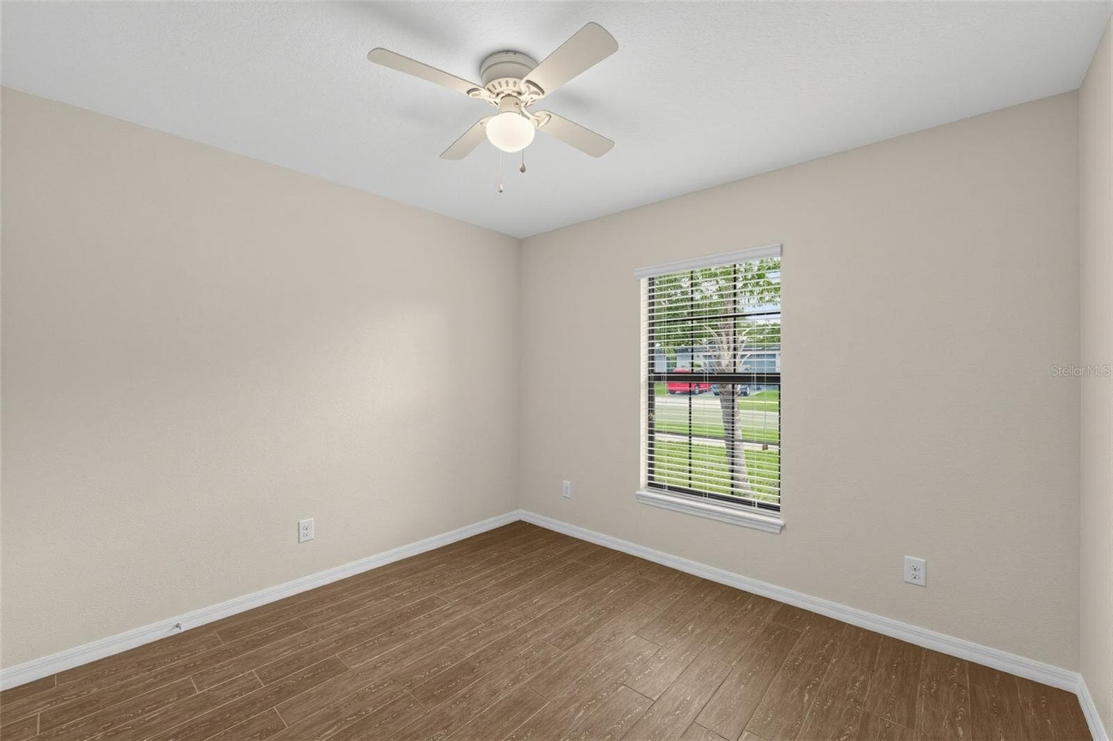 Single Family Residence at 860 WOODLARK DR, HAINES CITY, photo 14 of 22