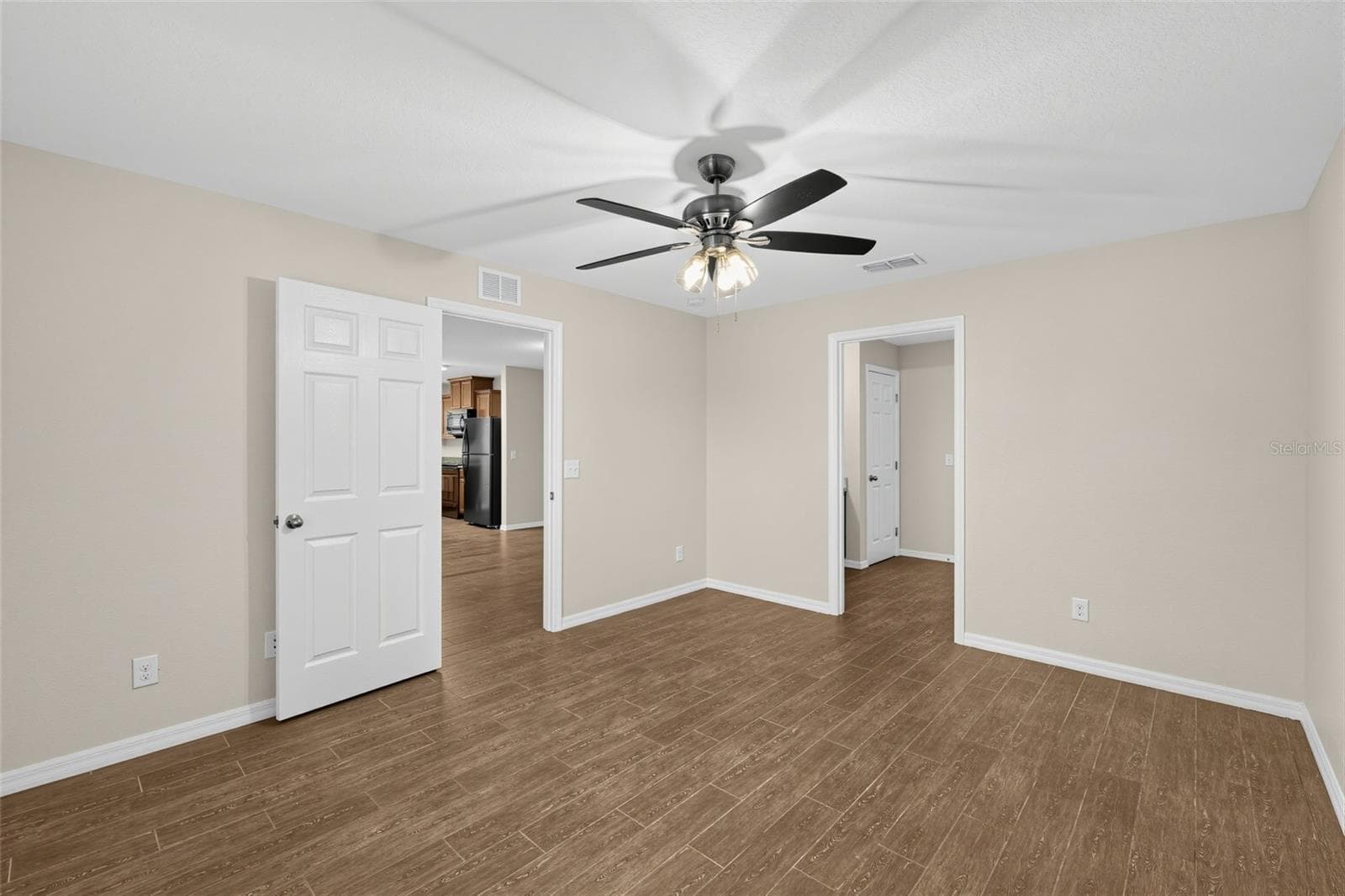 Single Family Residence at 860 WOODLARK DR, HAINES CITY, photo 18 of 22