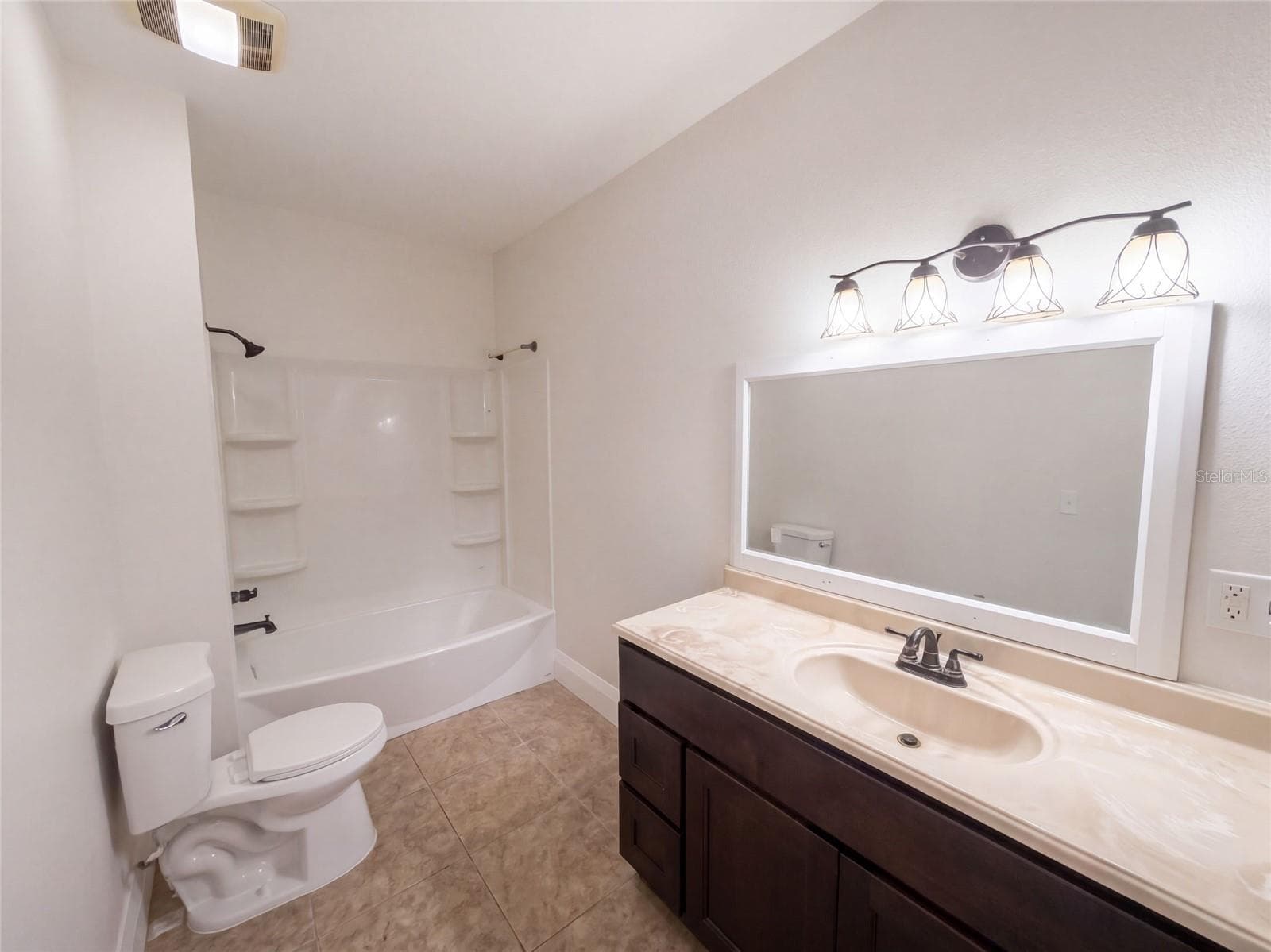 Single Family Residence at 4805 CORONET RD, PLANT CITY, photo 6 of 26