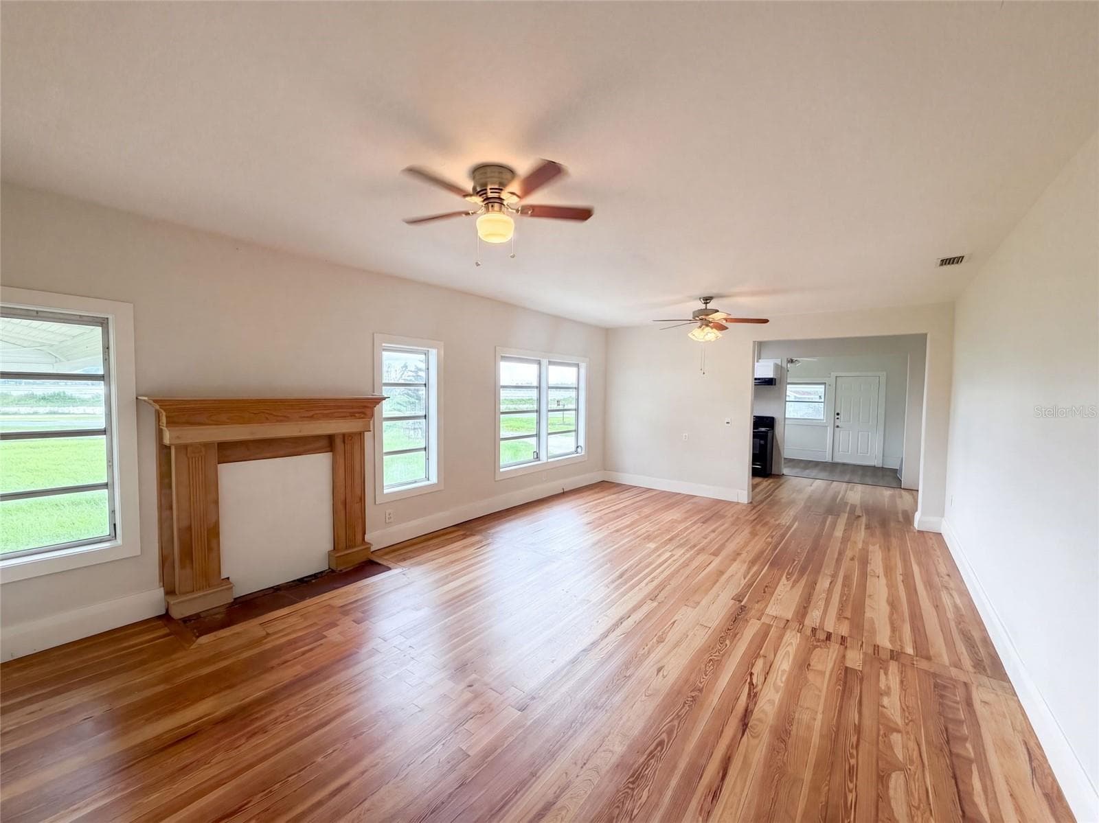 Single Family Residence at 4805 CORONET RD, PLANT CITY, photo 14 of 26