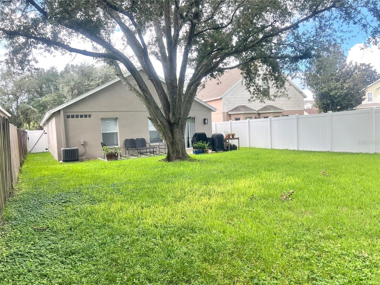 Single Family Residence at 32215 FISH HOOK LOOP, WESLEY CHAPEL, photo 13 of 20