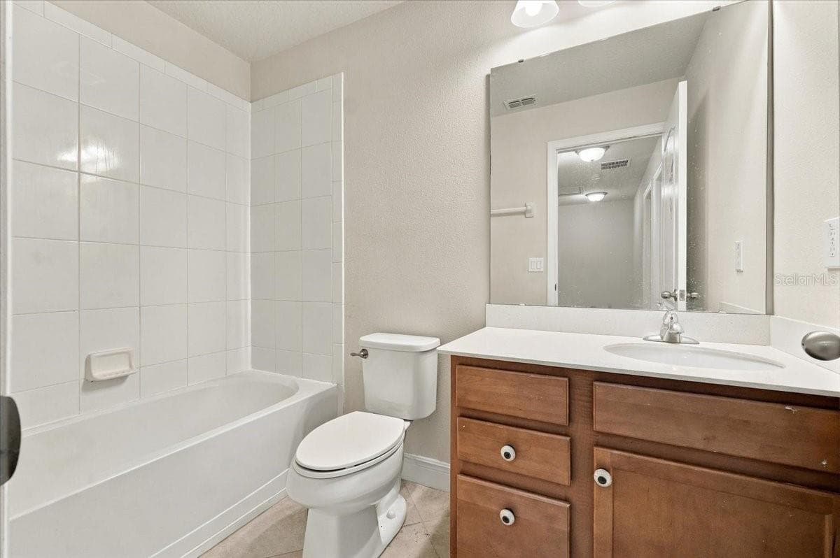 Townhouse at 7560 ALOMA PINES CT, WINTER PARK, photo 17 of 23