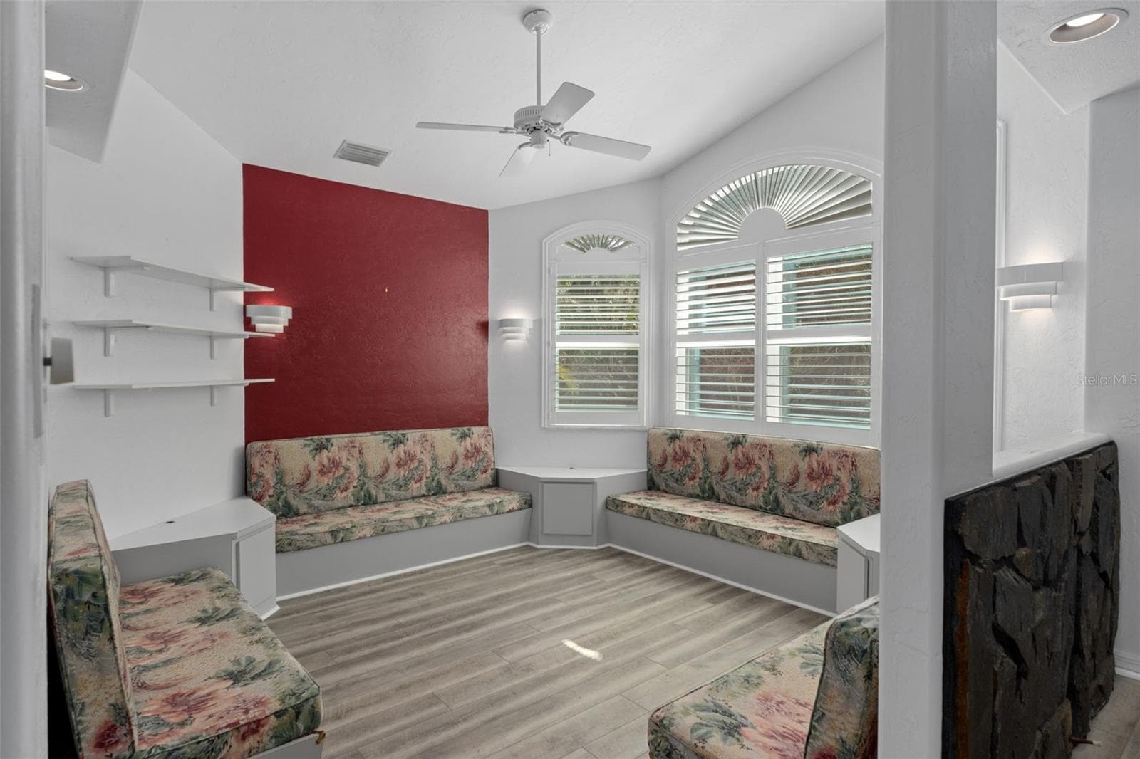 Single Family Residence at 35 CAPTAINS COVE RD, INGLIS, photo 10 of 74