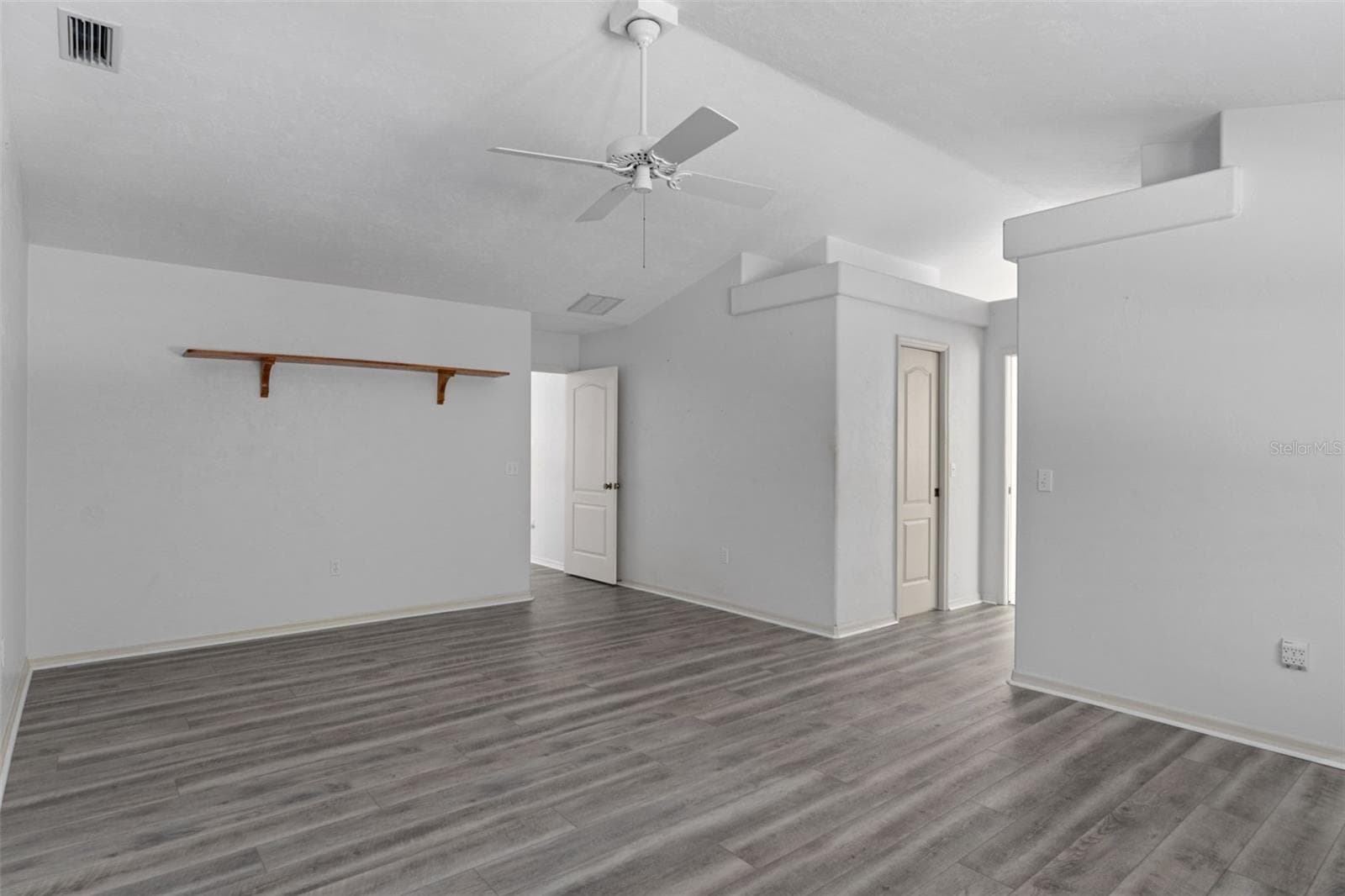 Single Family Residence at 35 CAPTAINS COVE RD, INGLIS, photo 27 of 74