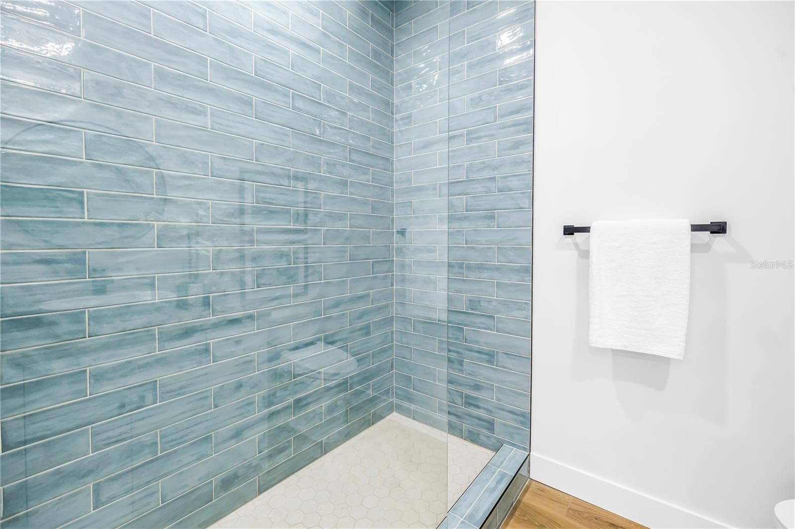 FULL BATH - 7957 2ND AVE S, ST PETERSBURG
