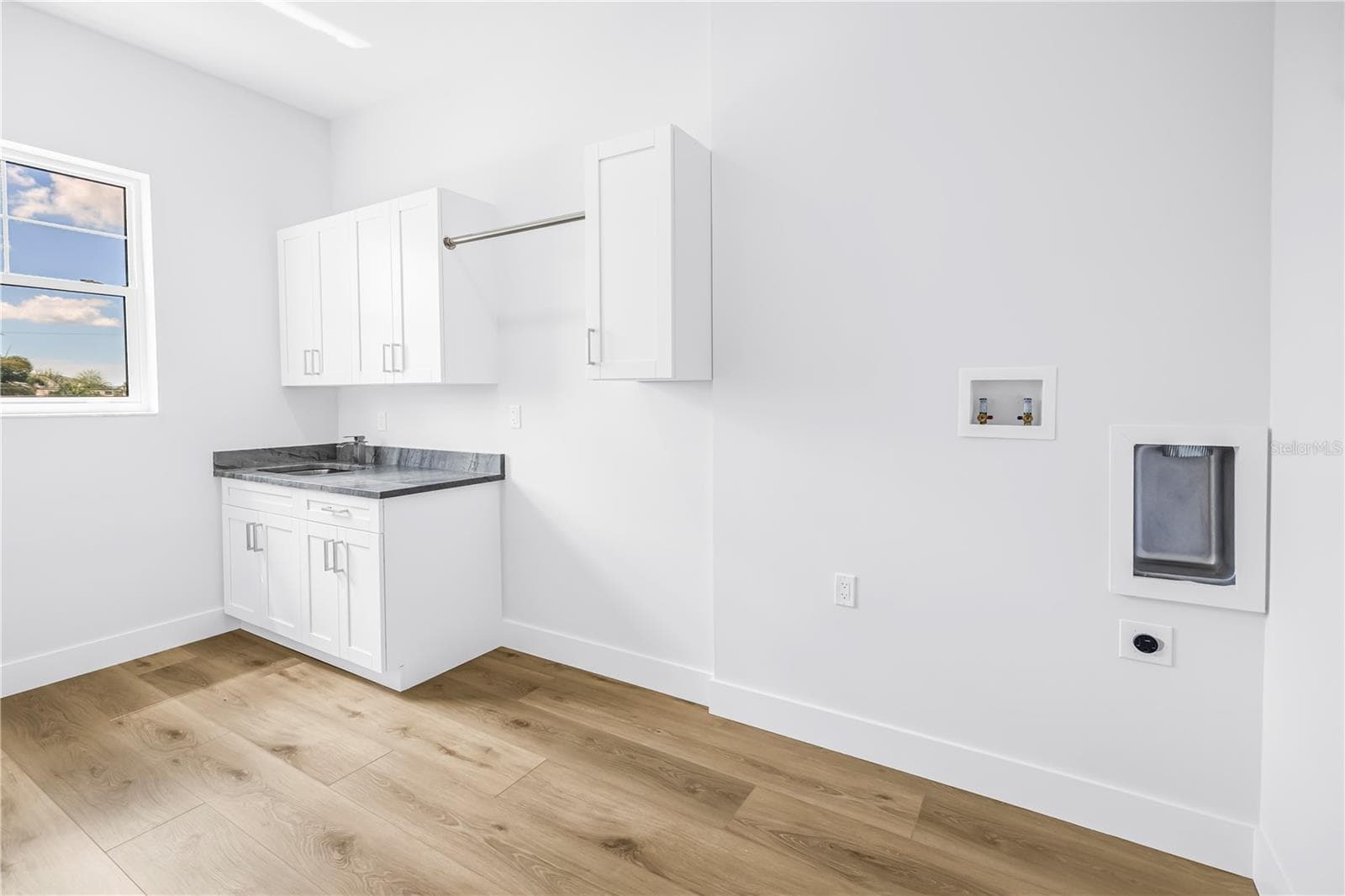 LAUNDRY ROOM - 7957 2ND AVE S, ST PETERSBURG