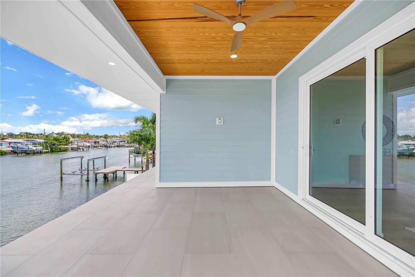 Single Family Residence at 7957 2ND AVE S, ST PETERSBURG, photo 59 of 88