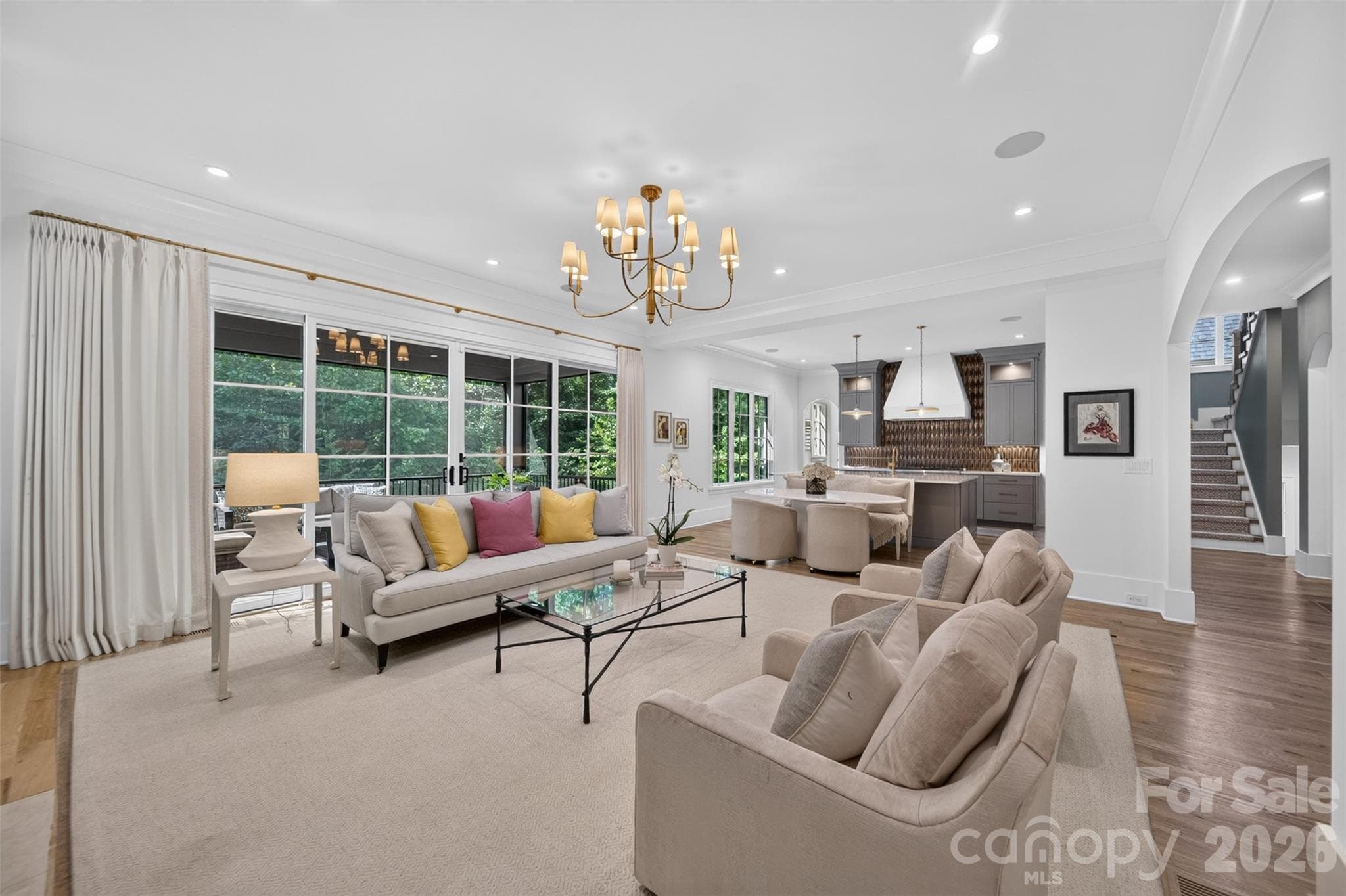 Single Family Residence at 6006 Old Providence Lane, Charlotte, photo 5 of 41