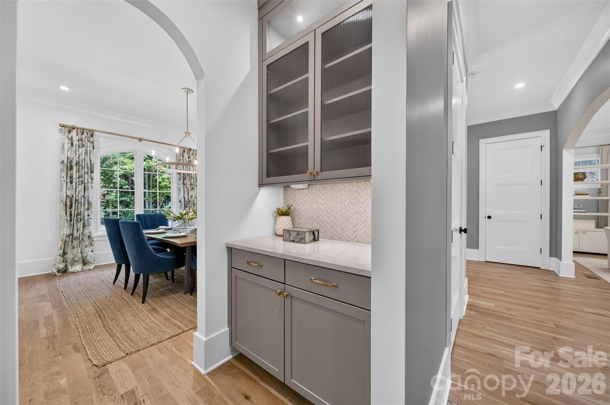 Single Family Residence at 6006 Old Providence Lane, Charlotte, photo 12 of 41