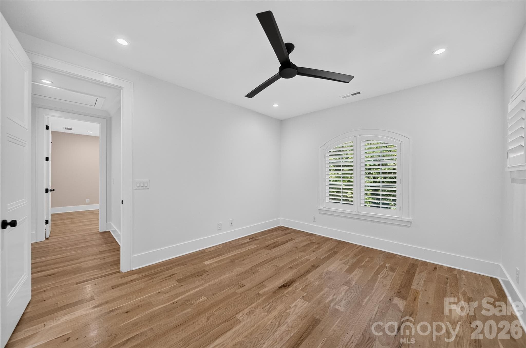 Single Family Residence at 6006 Old Providence Lane, Charlotte, photo 25 of 41