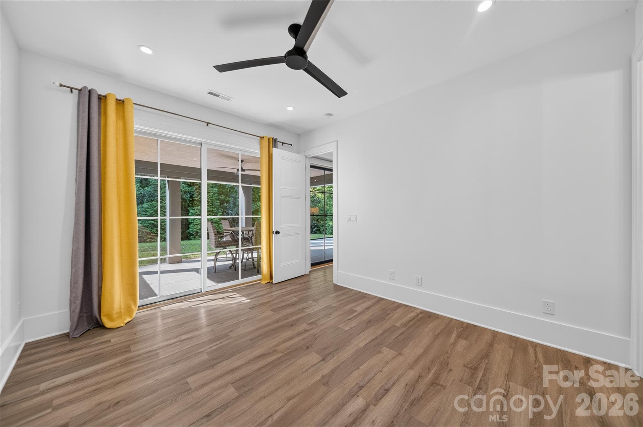 Single Family Residence at 6006 Old Providence Lane, Charlotte, photo 34 of 41