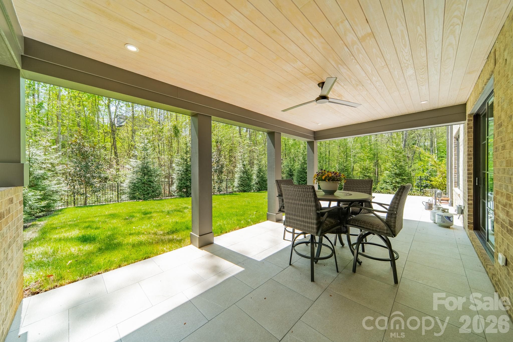 Single Family Residence at 6006 Old Providence Lane, Charlotte, photo 36 of 41