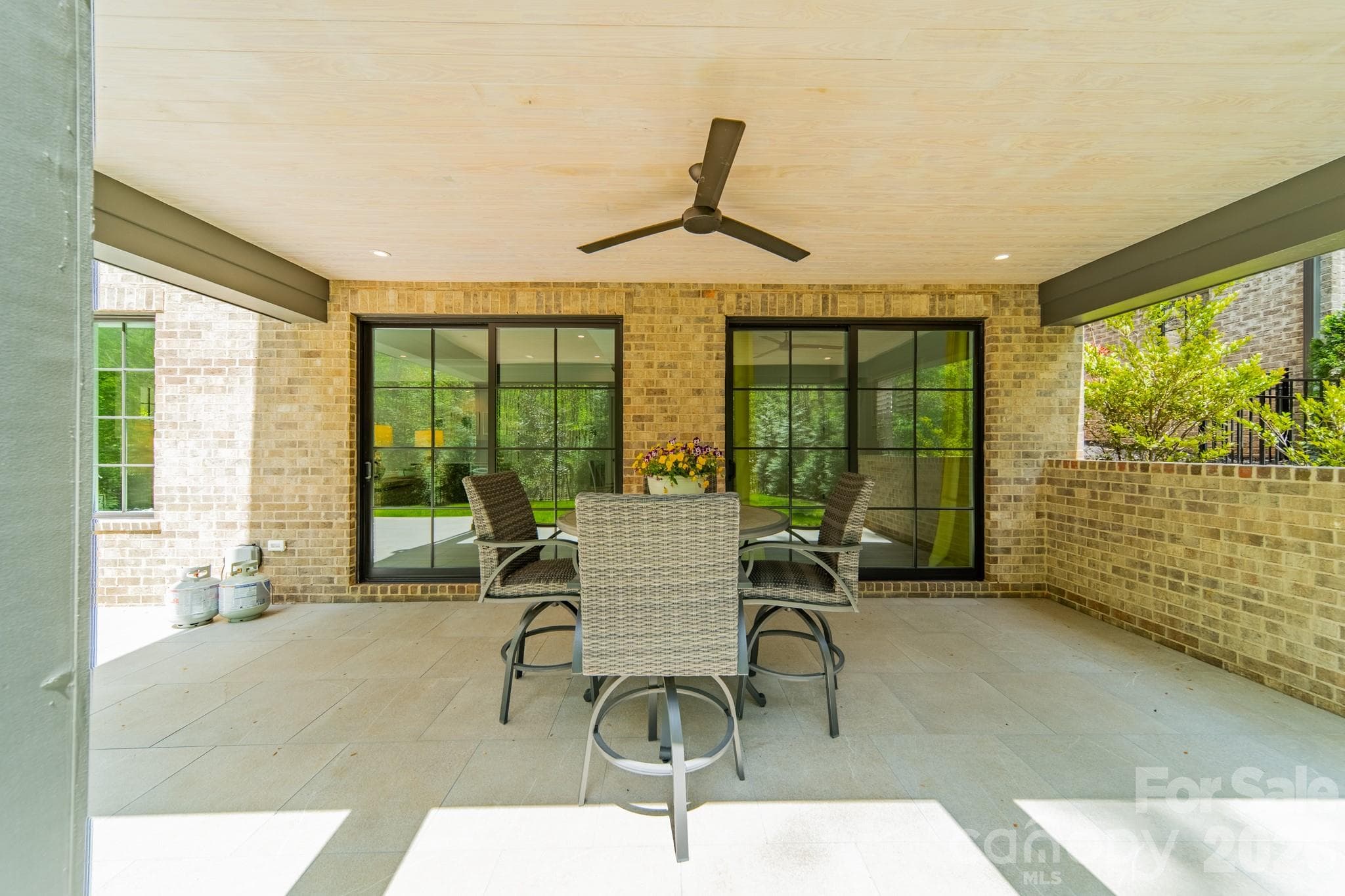 Single Family Residence at 6006 Old Providence Lane, Charlotte, photo 37 of 41