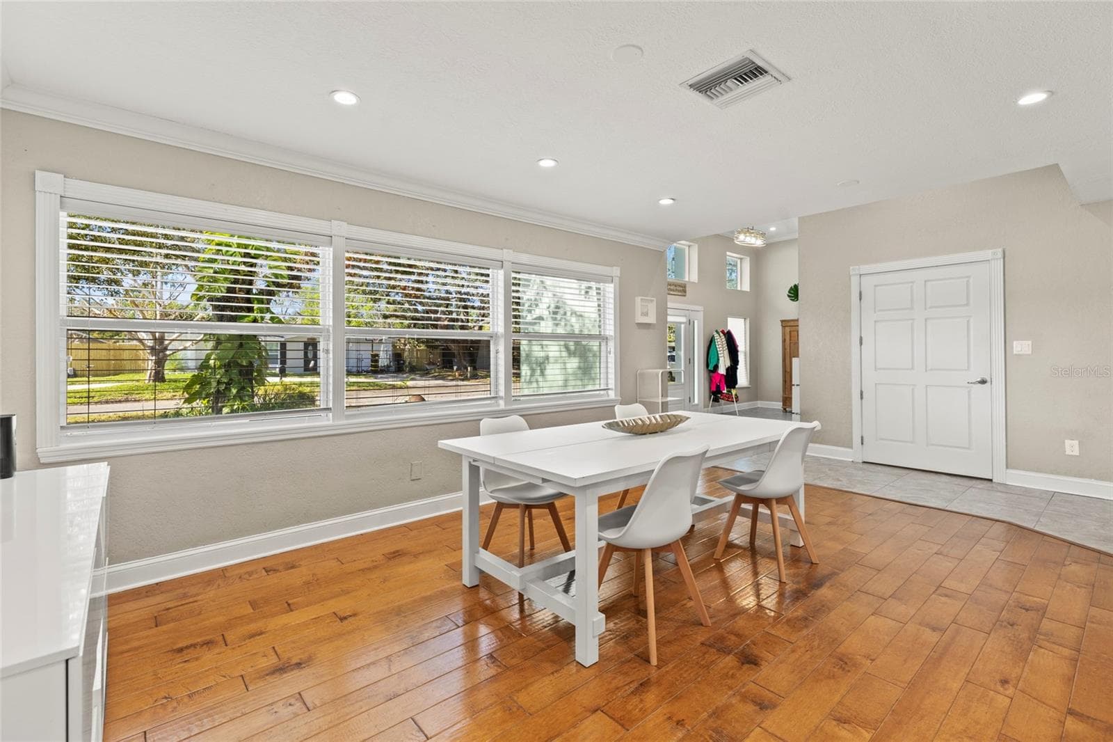 Single Family Residence at 5657 OCEANIC RD, HOLIDAY, photo 9 of 46