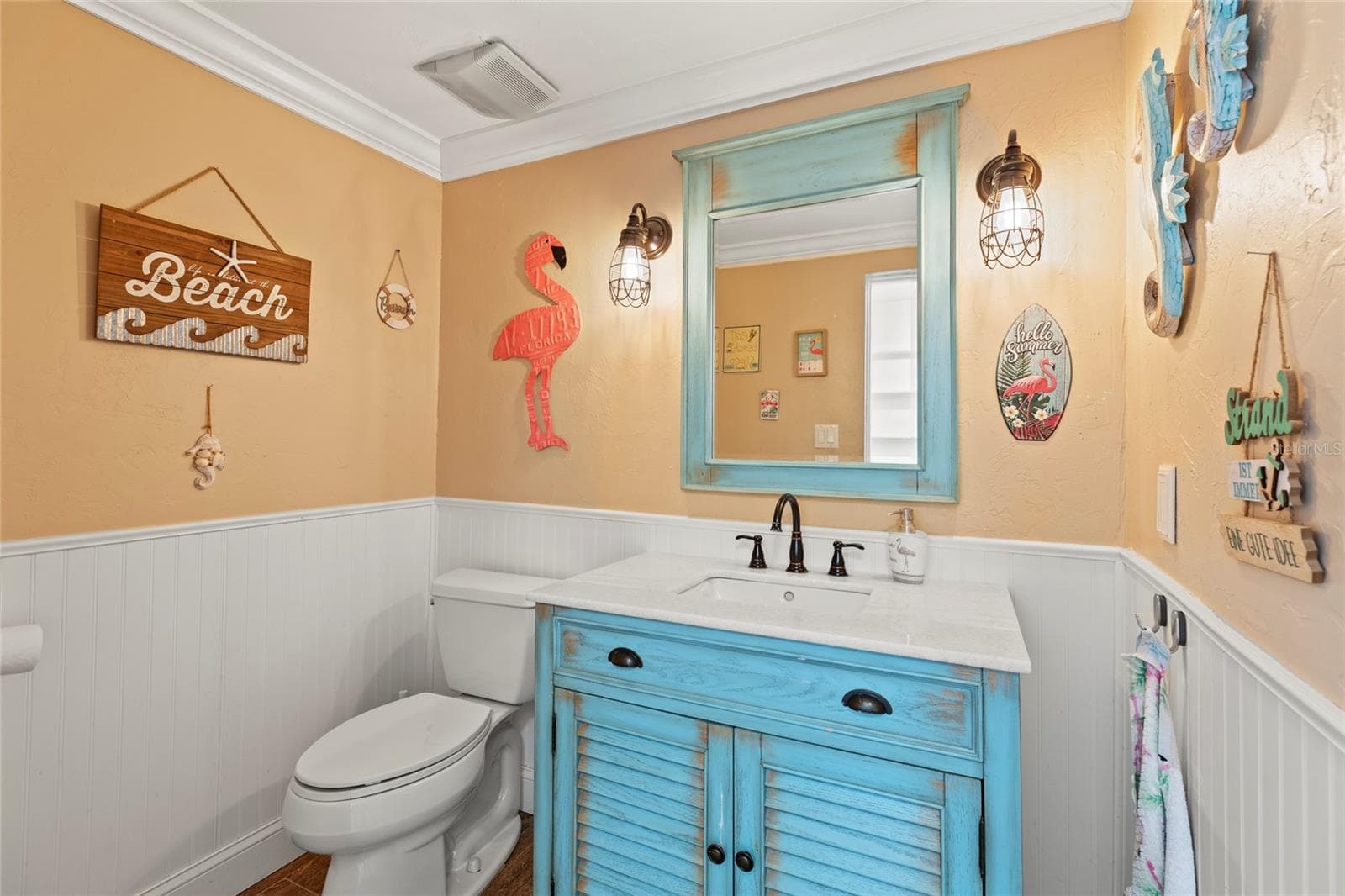 Single Family Residence at 5657 OCEANIC RD, HOLIDAY, photo 16 of 46