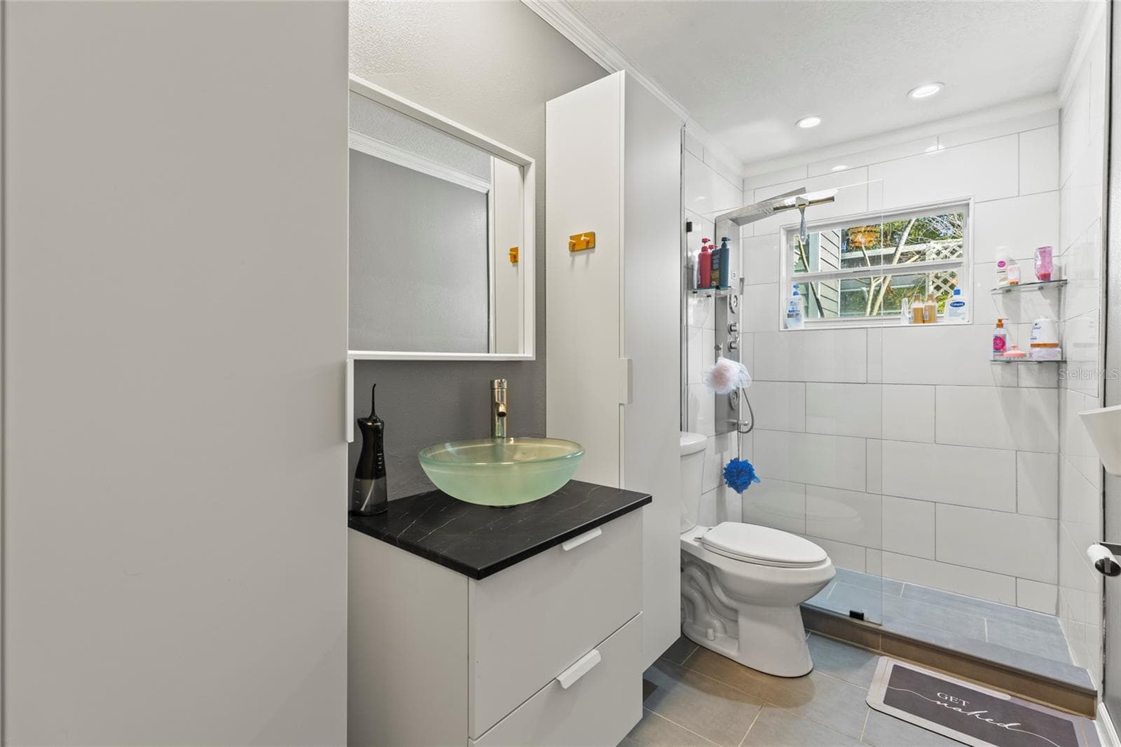 Single Family Residence at 5657 OCEANIC RD, HOLIDAY, photo 22 of 46