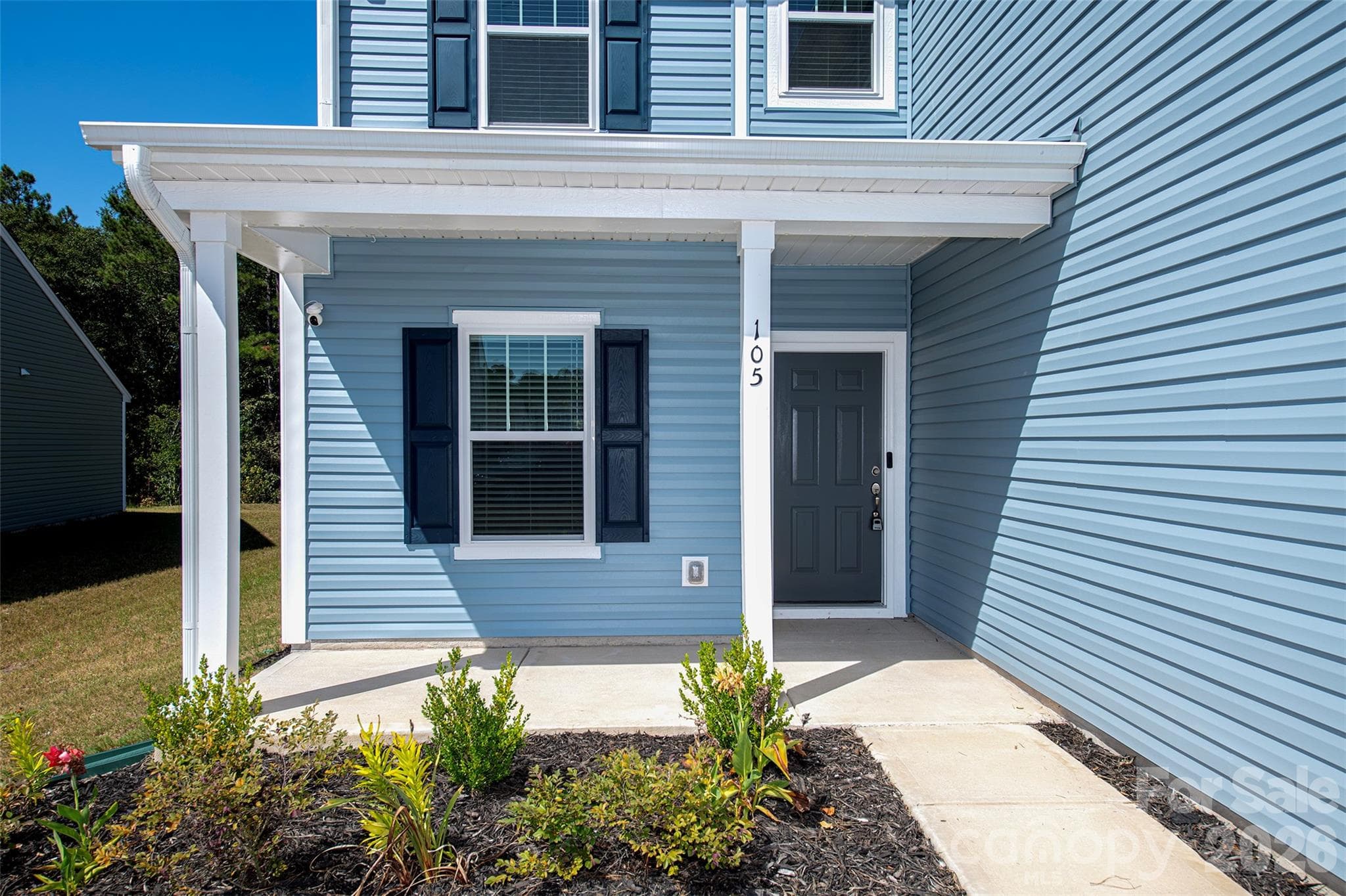 Front Porch - 105 Charleston Gray Way, Pageland