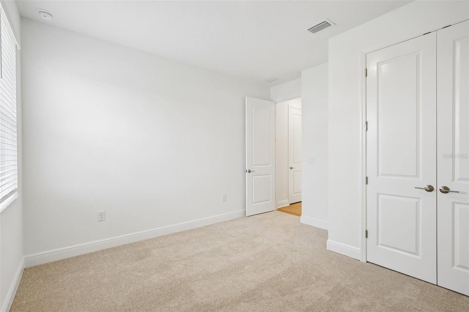 Single Family Residence at 7574 HAWKSTONE DR, SARASOTA, photo 31 of 36