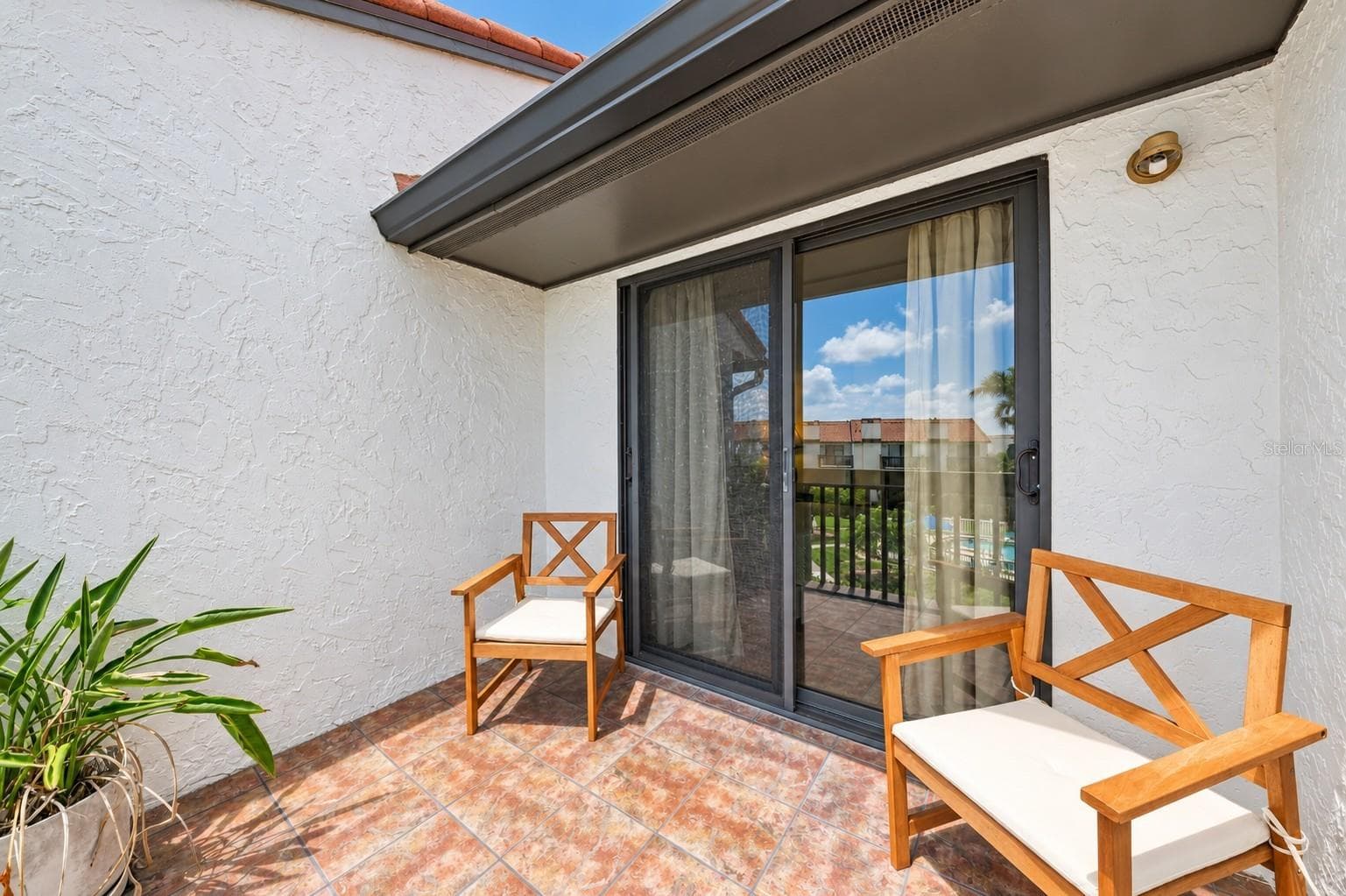 balcony off primary bedroom - 6840 MIDNIGHT PASS RD, SARASOTA