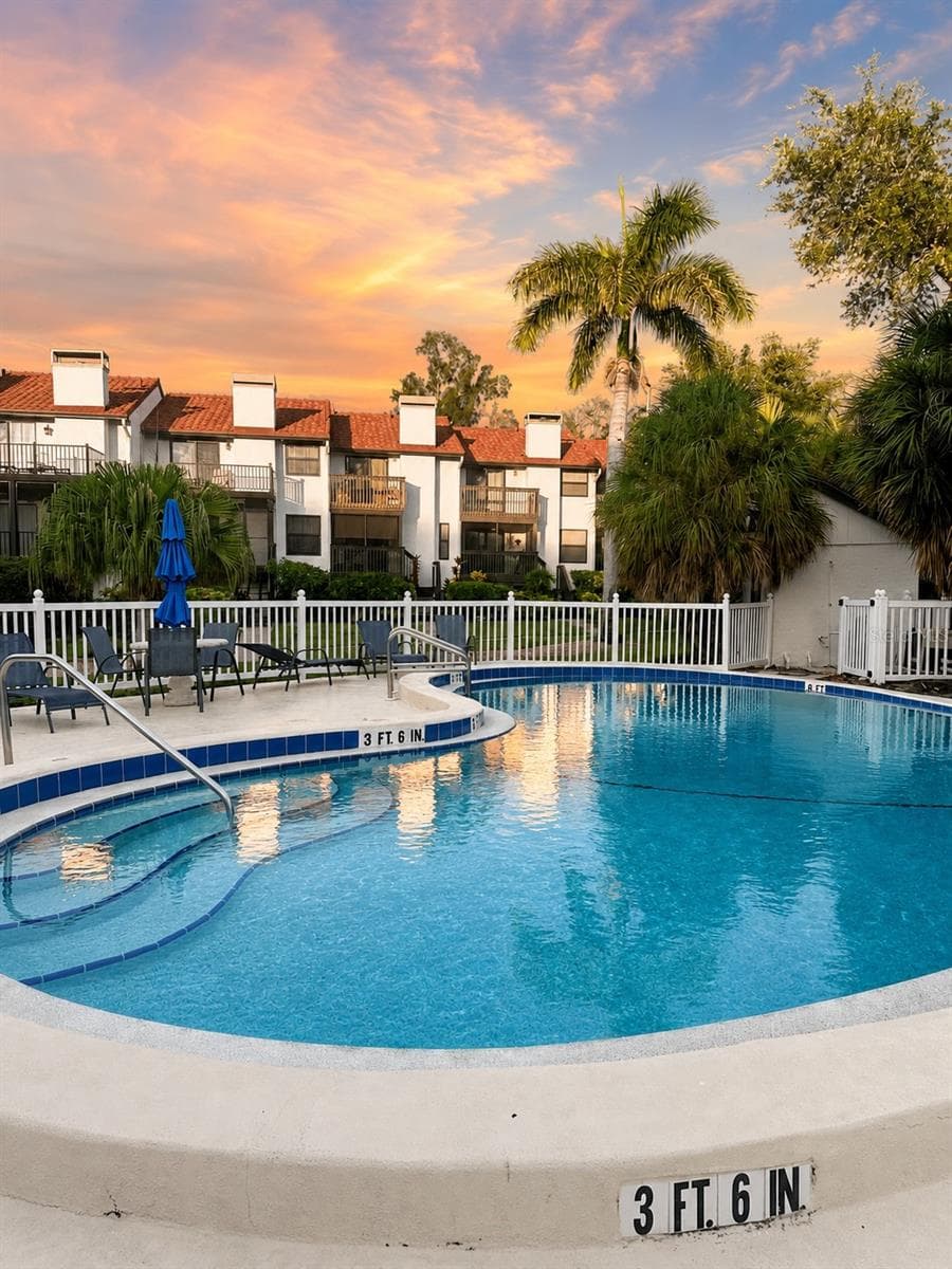 pool - 6840 MIDNIGHT PASS RD, SARASOTA